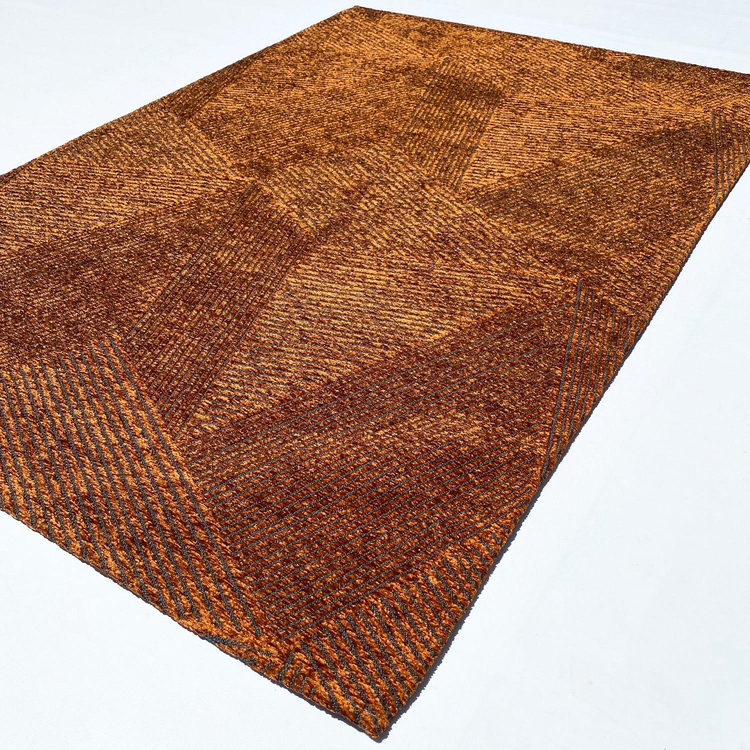 Geometrik Desenli Makine Dokuma Halı