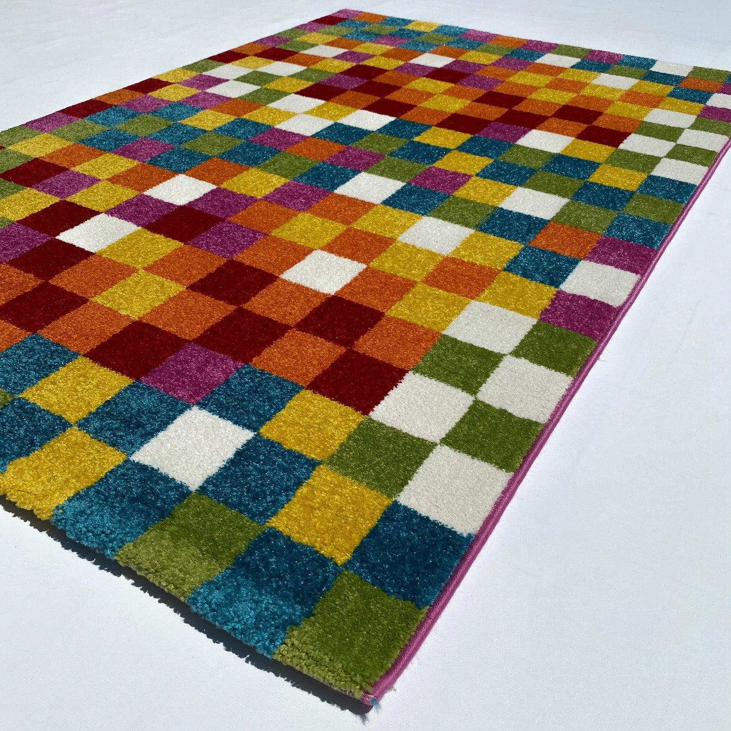 Geometrik Desenli Makine Dokuma Halı