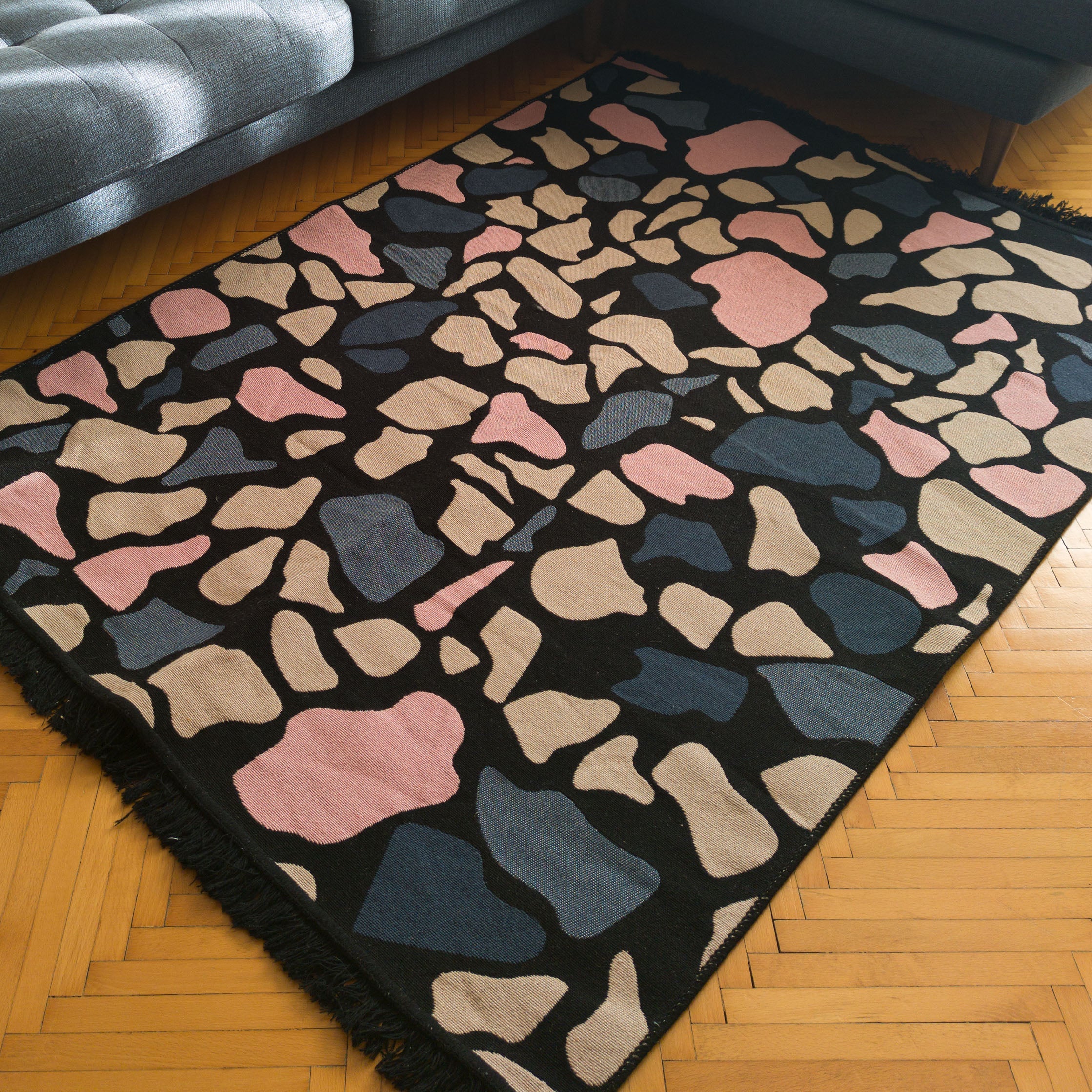 Studio Potato Terrazzo Çift Taraflı Kilim