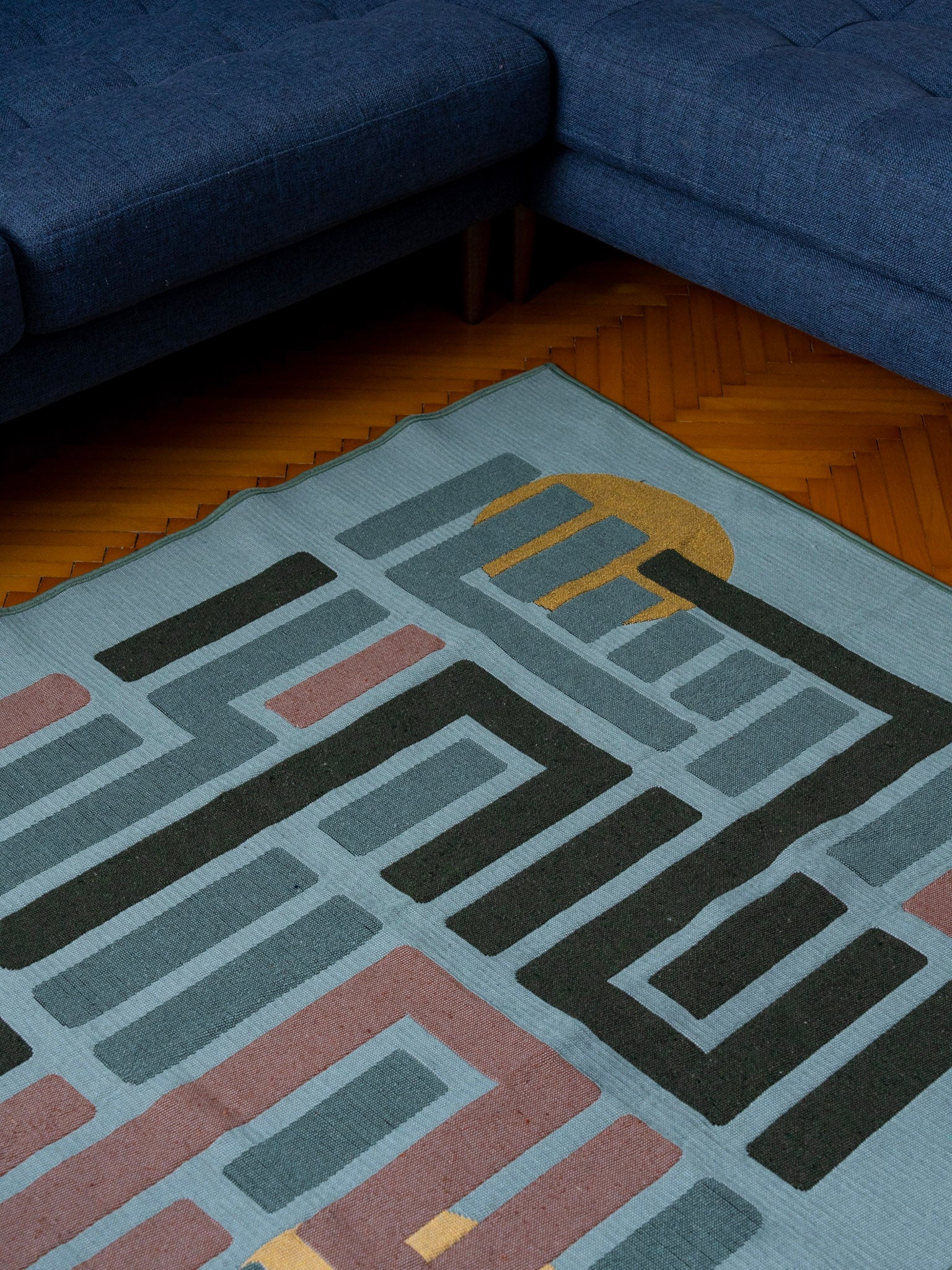 Studio Potato Trail of Light Çift Taraflı Kilim
