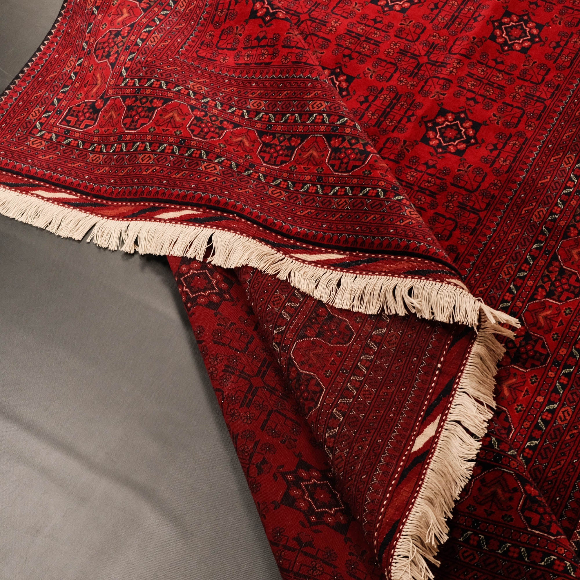 Afghan Design Bilicik Hand Woven Carpet