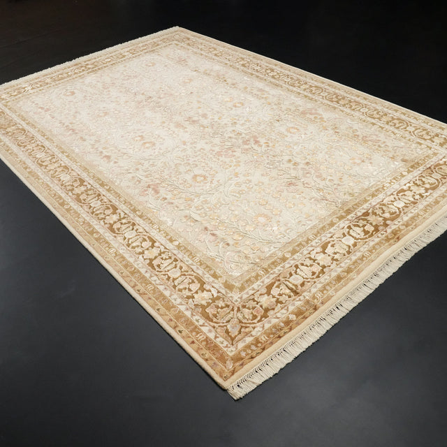 Ahteran Serisi El Dokuma Hereke Desenli Krem Halı, 210x303 cm — Halıcızade