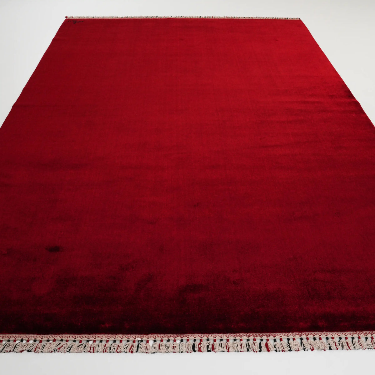 Alzade Serisi Sade Desenli Kırmızı Tencel Tezgah Dokuma Halı — 200x300 cm
