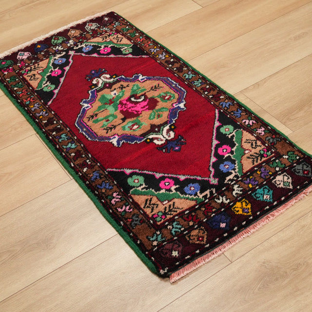 Anadolu Desenli Kırmızı Kırşehir Güllü Köy Dokuma Yün Halı Yastık, 56x110 cm — Halıcızade