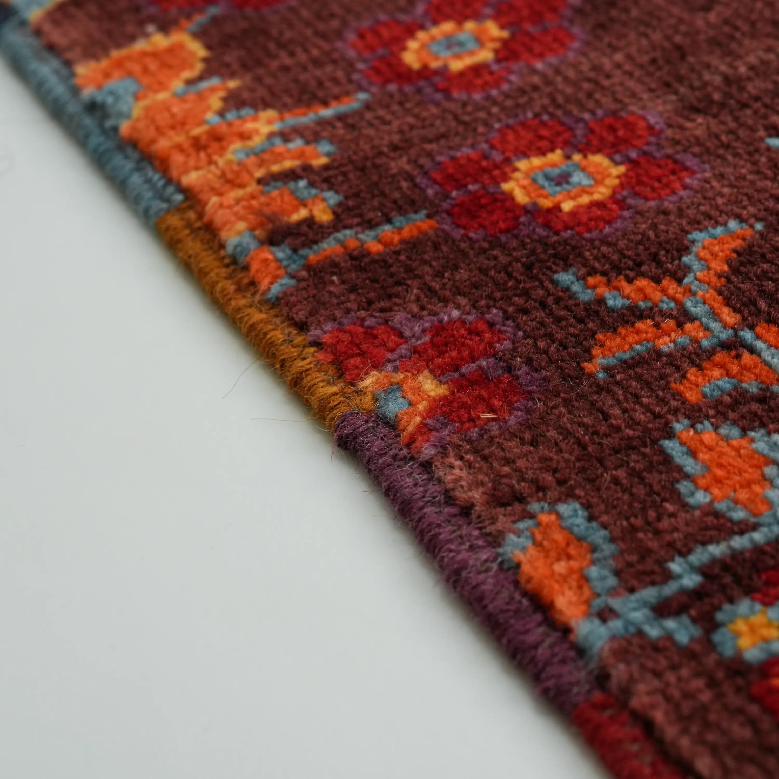 Anadolu Şal Serisi El Dokuma Patchwork Desenli Rengarenk Yün Rug