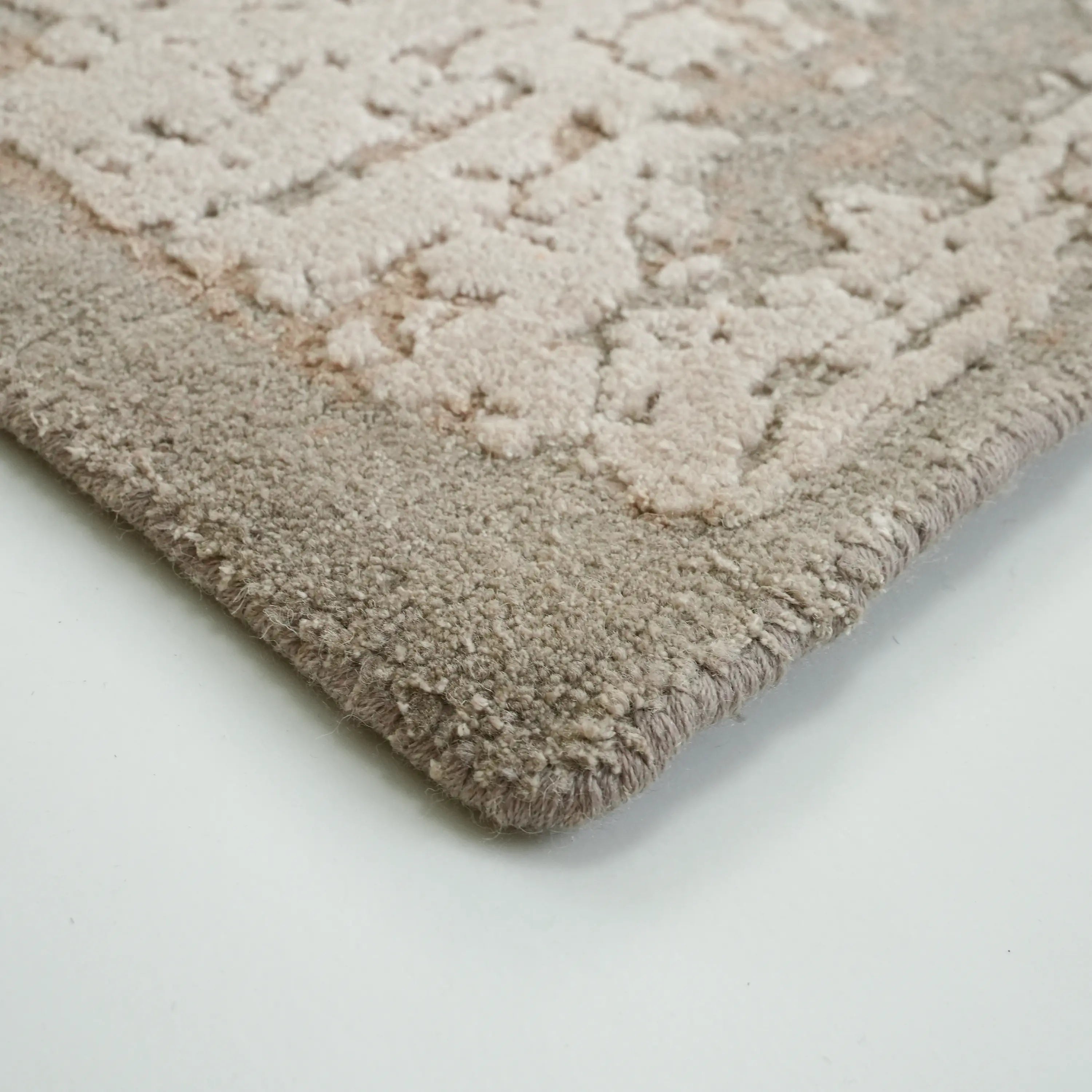 Aren Series Handwoven Plain Pattern Wool Gray Rug