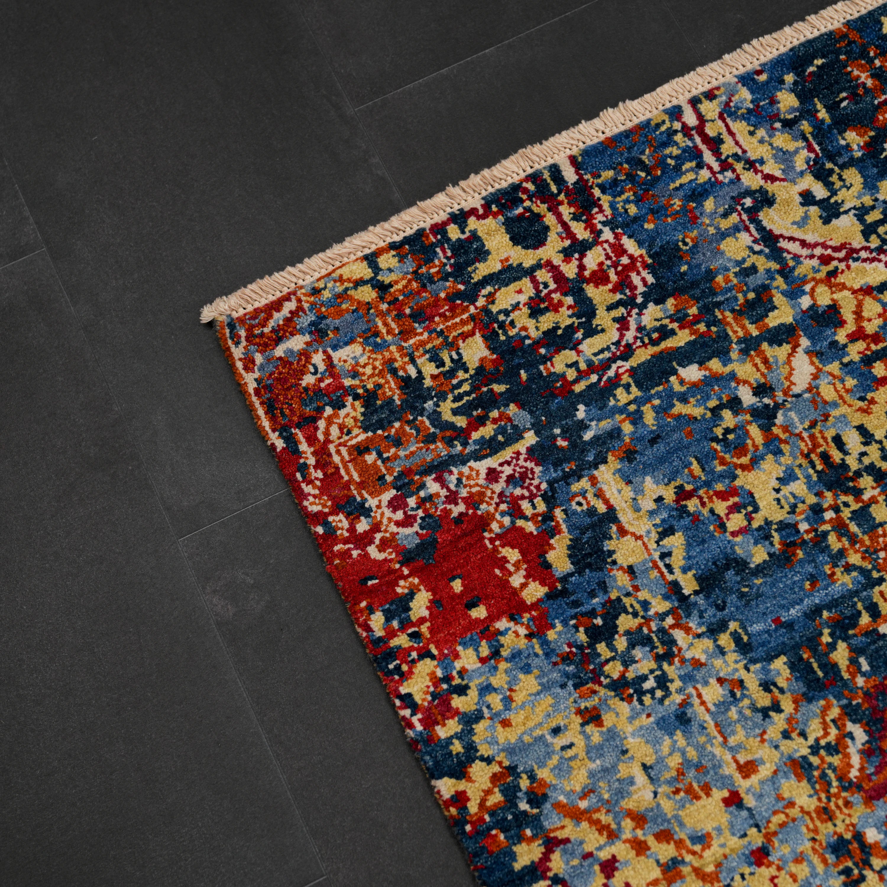 Aren Serisi El Dokuma Soyut Desenli Rengarenk Yün Halı