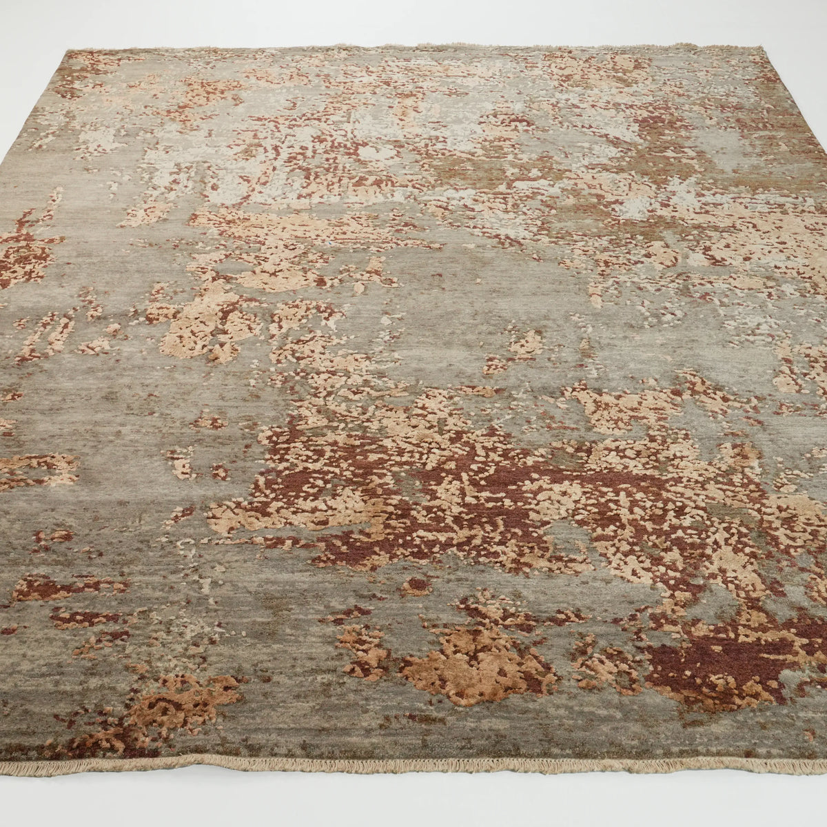 Aren Serisi El Dokuma Soyut Desenli Vizon İpekli Halı — 244x298 cm