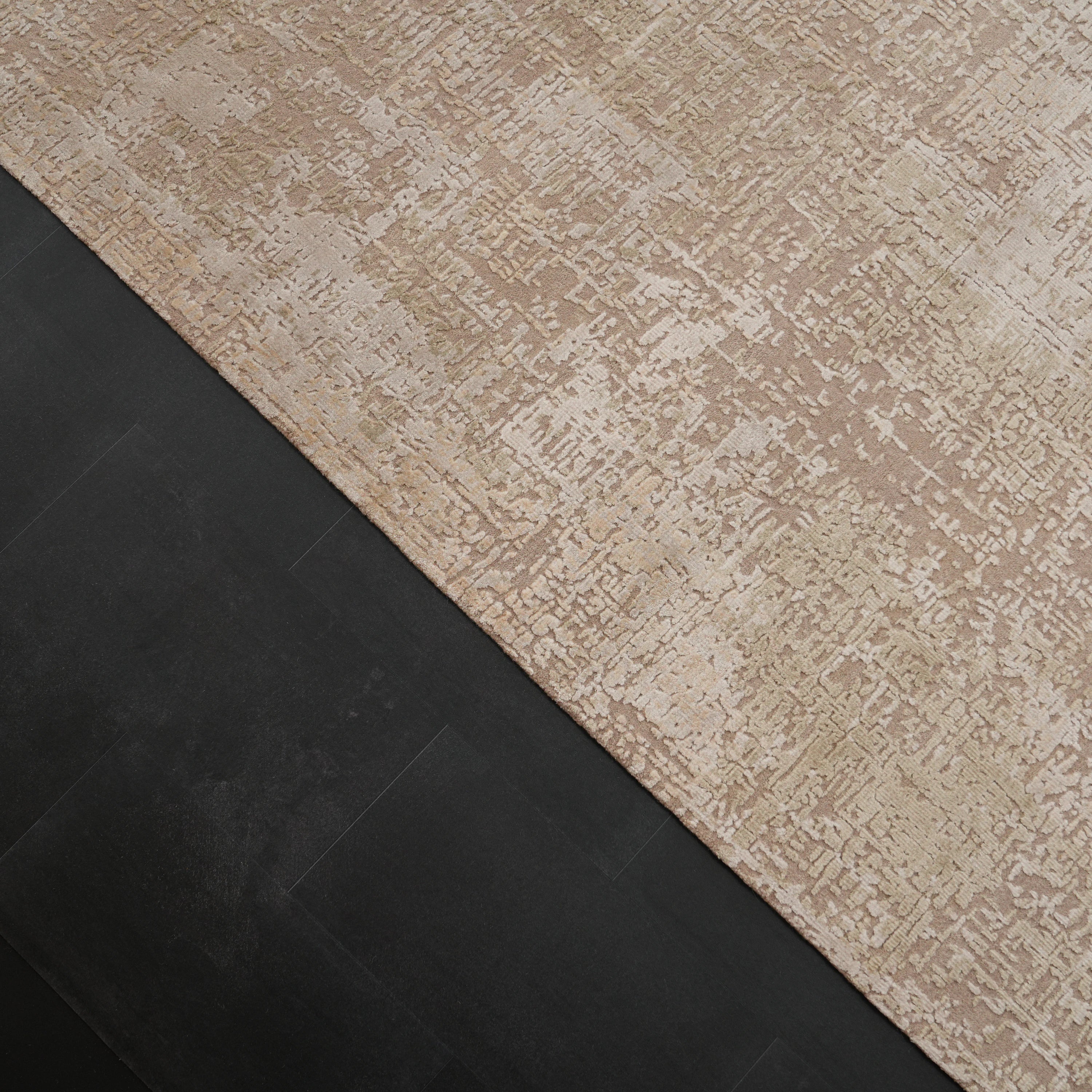 Aren Serisi El Dokuma Soyut Desenli Yün Vizon Halı