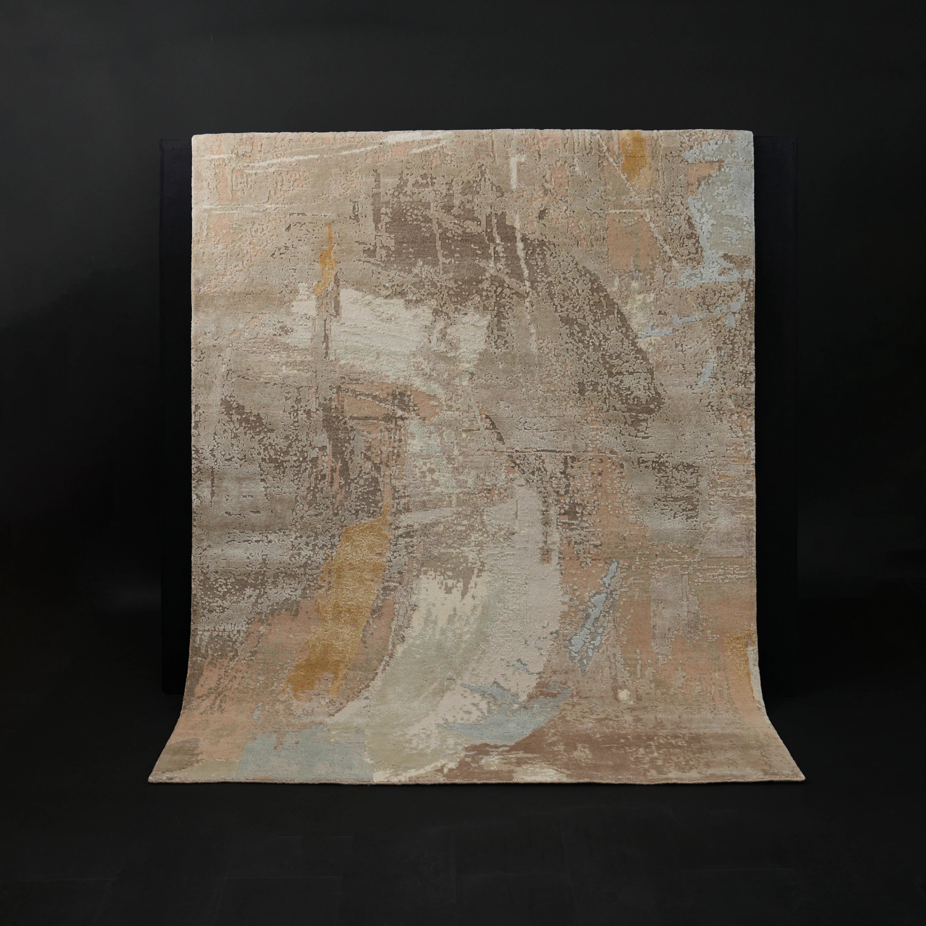 Aren Serisi El Dokuma Soyut Desenli Yün Vizon Halı