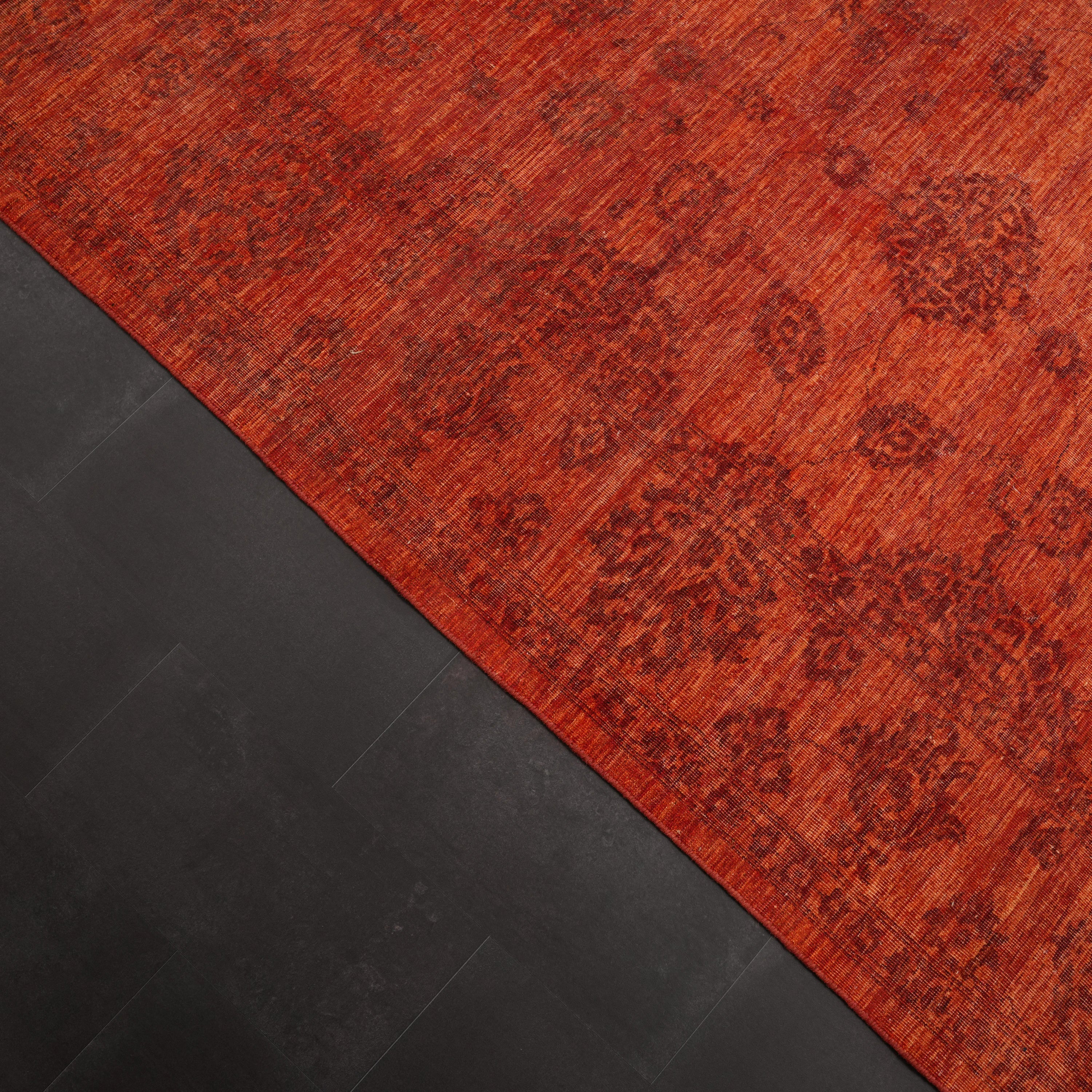 Ayan Serisi El Dokuma Vintage Desenli Yün Kırmızı Halı