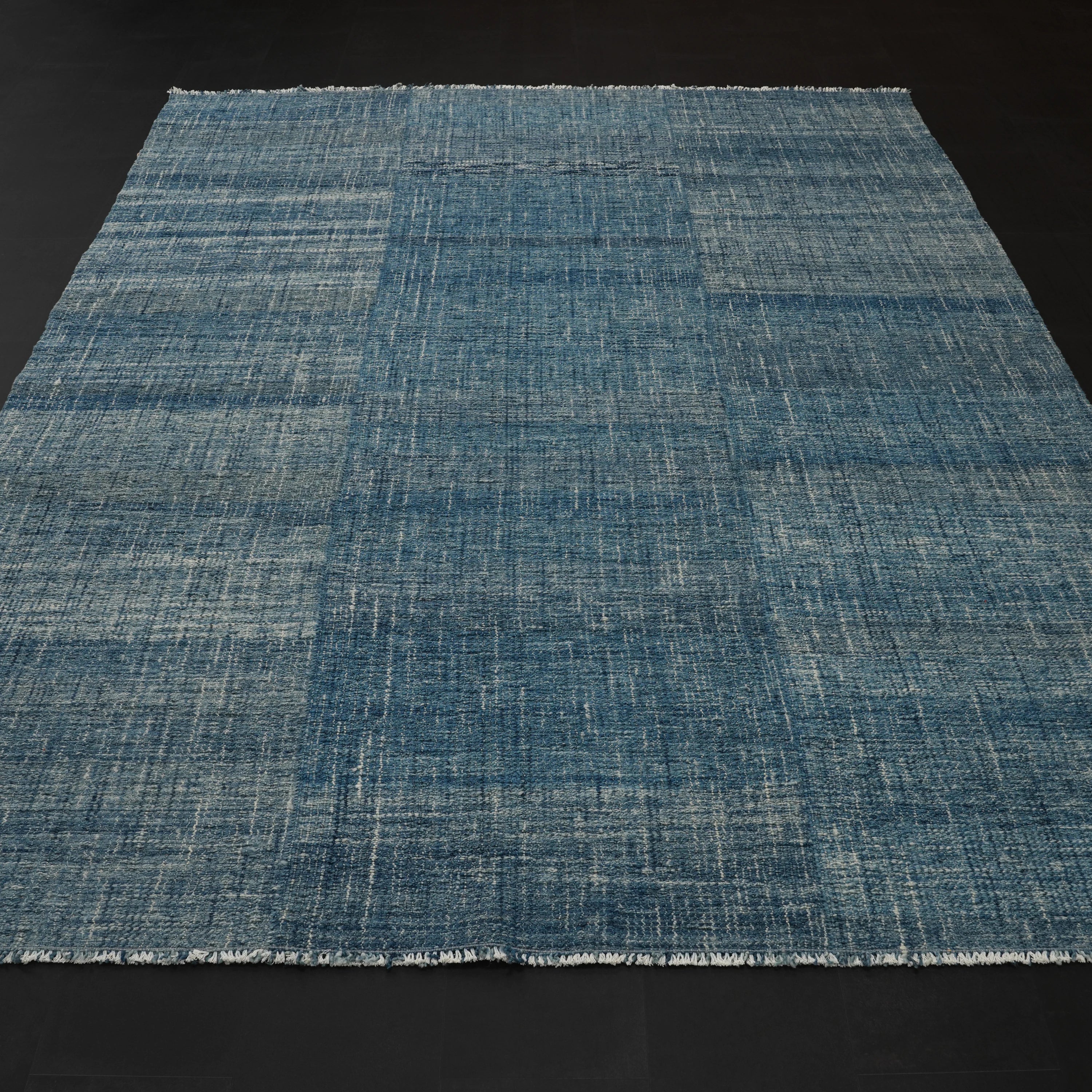 Bohem Serisi Sade Desenli Mavi Yün Tezgah Dokuma Kilim