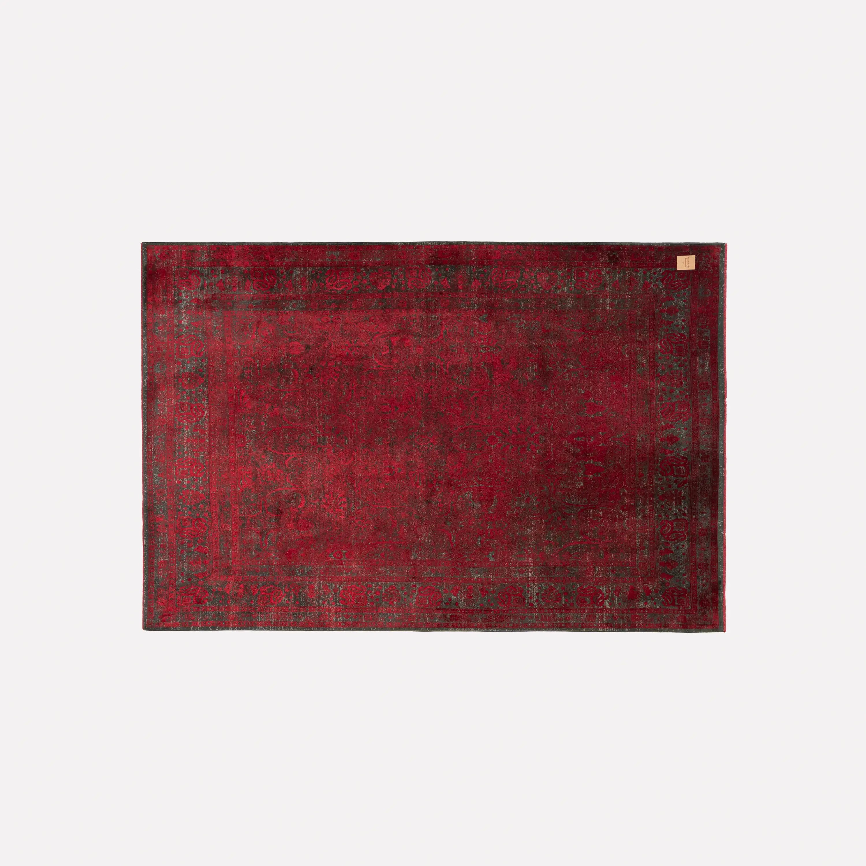 Çerçeve Desenli Kırmızı Viskon Halı