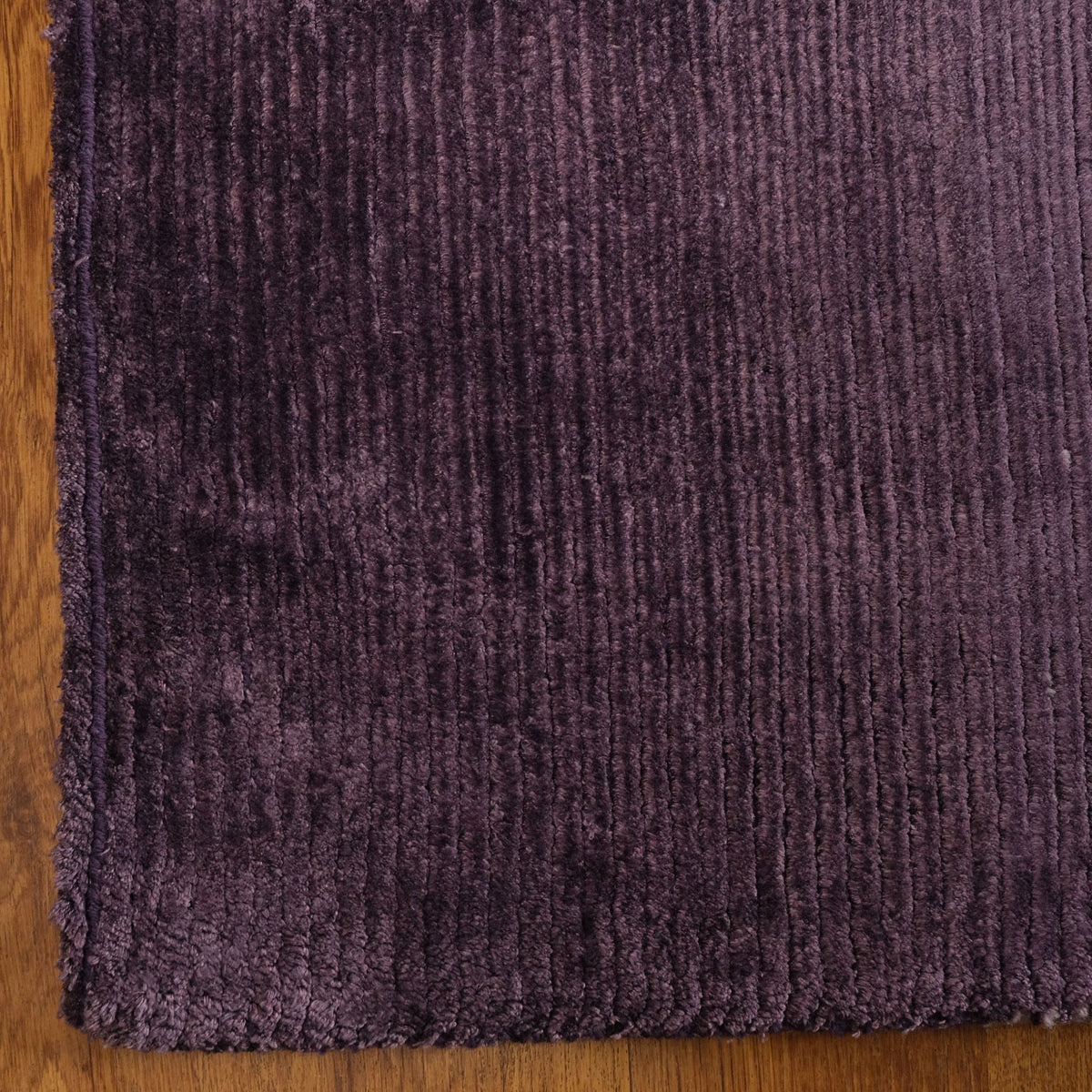 Çizgi Desenli El Dokuma Halı — sade desenli