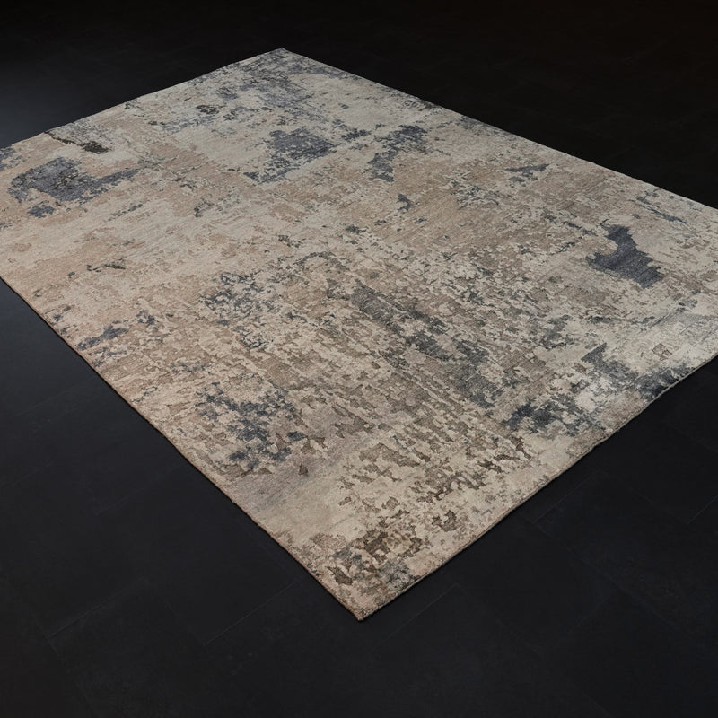 Maison Serisi El Dokuma Soyut Desenli Gri Viskon Halı