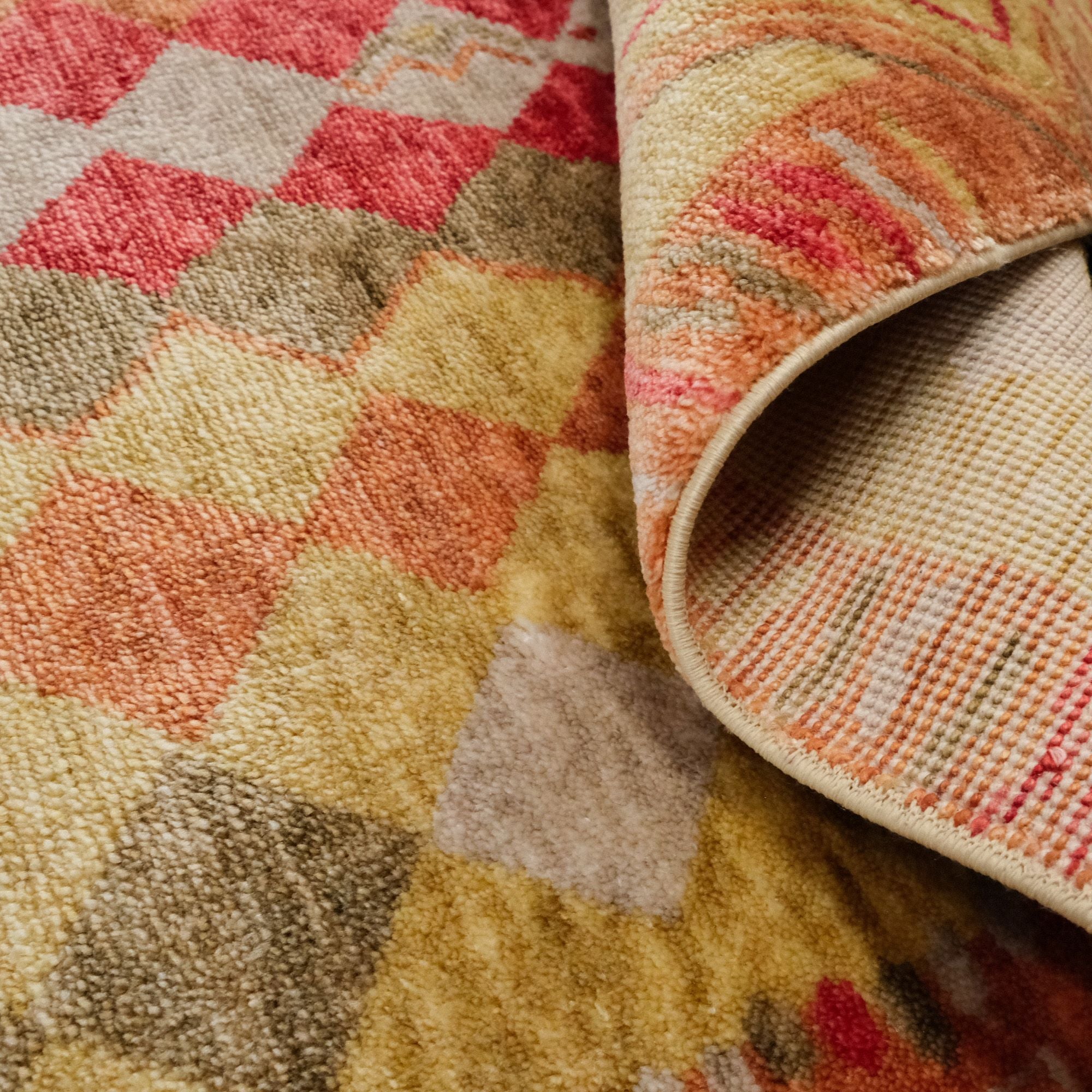 Zara Geometric Design Machine Woven Carpet