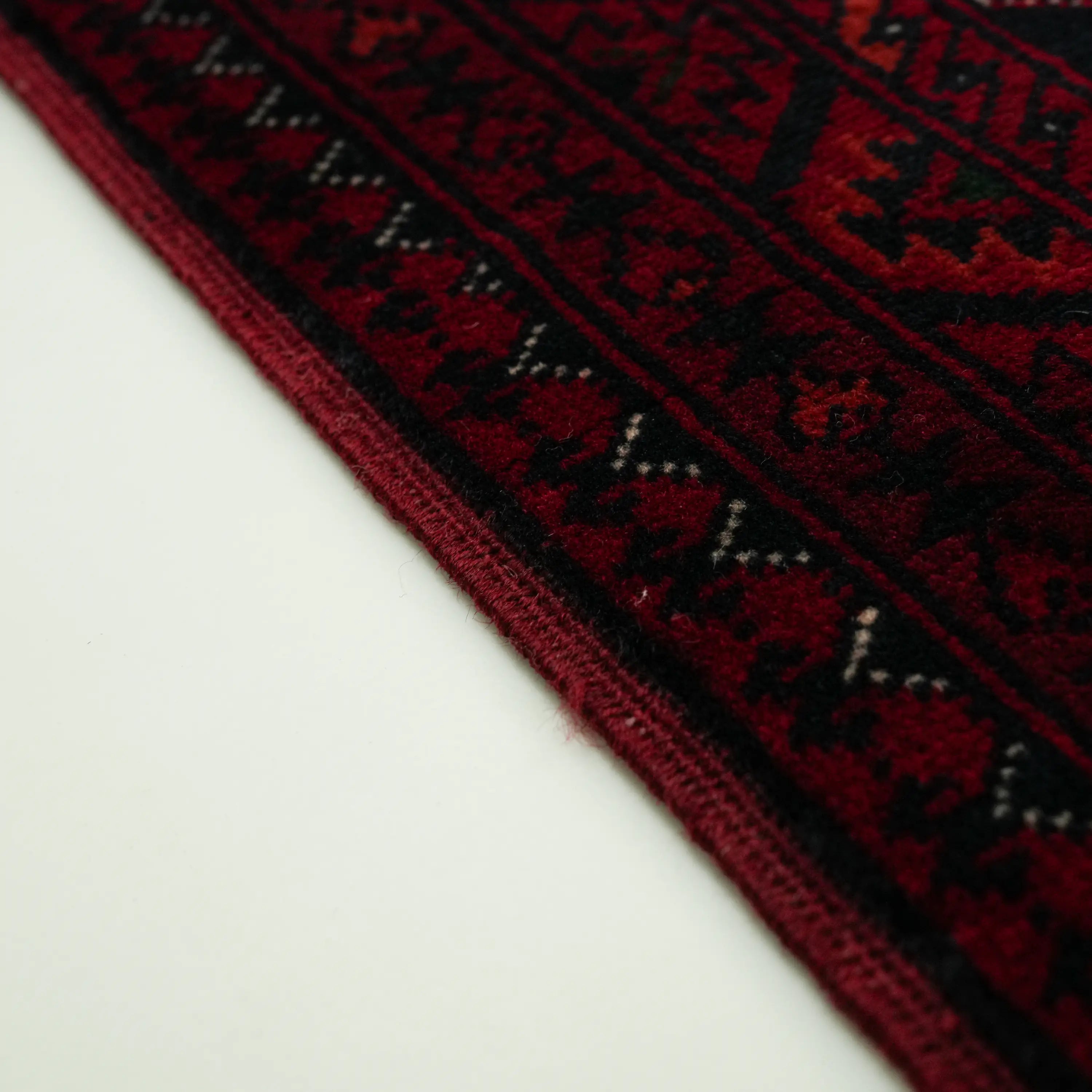 El Dokuma Afgan Desenli Bordo Yün Bilicik Klasik Halı