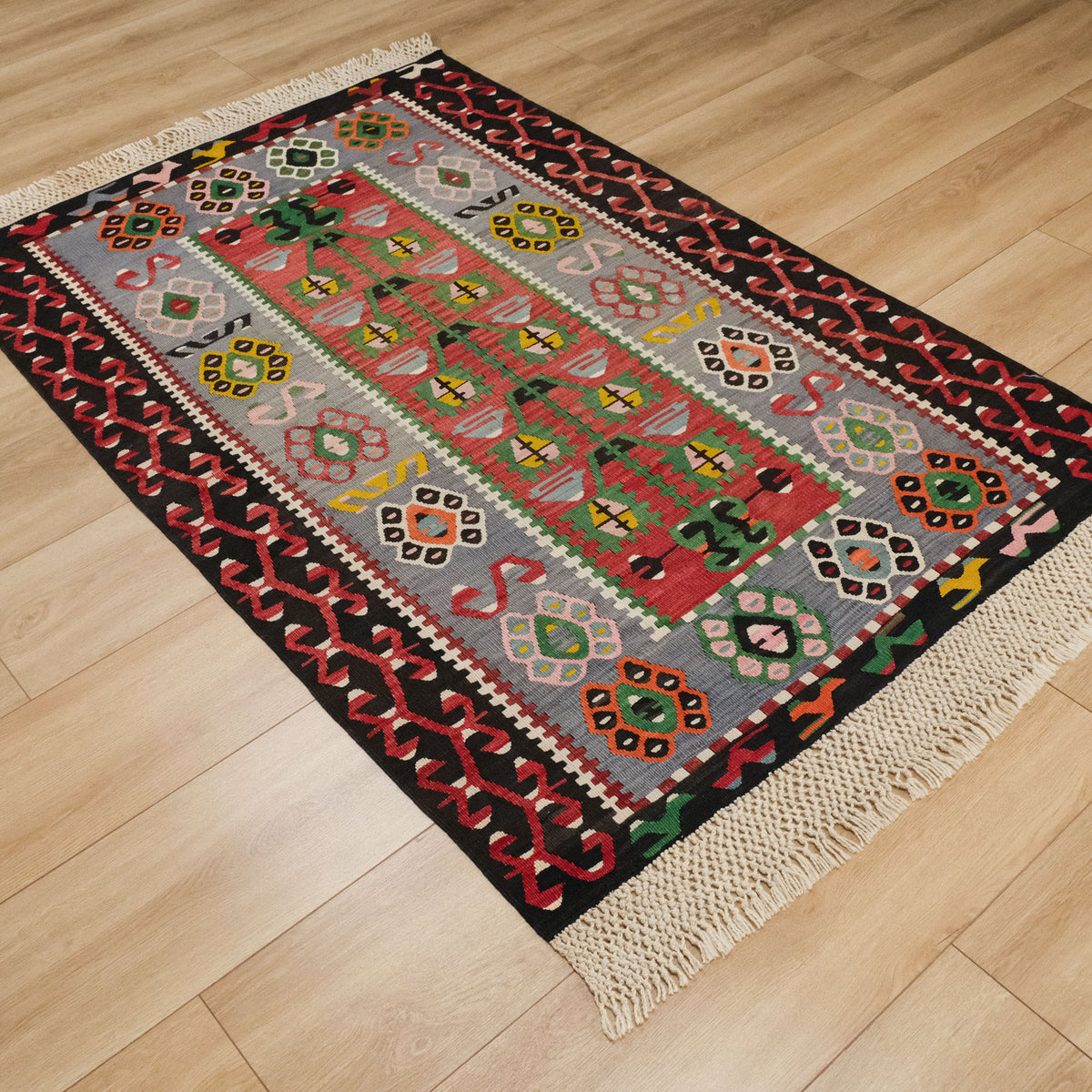 El Dokuma Anadolu Desenli Eşme Köy Kilimi, rengarenk, 115x178 cm — Halıcızade