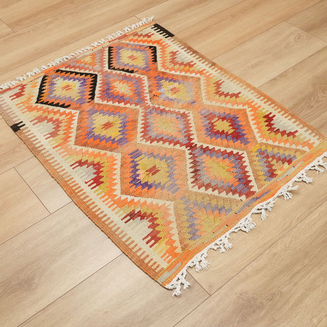 El Dokuma Anadolu Desenli Rengarenk Barak Köy Kilimi, 78x98 cm — Halıcızade
