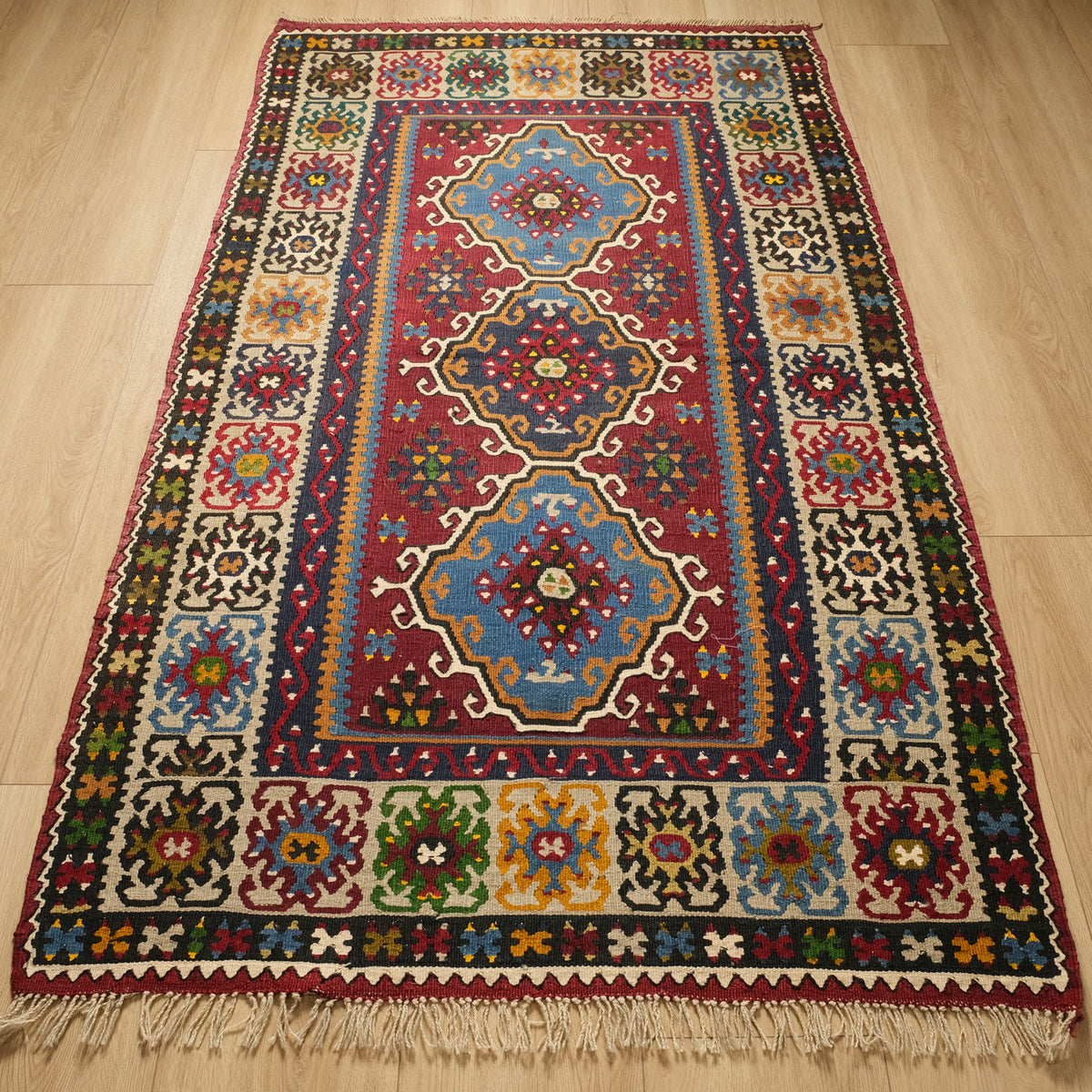 El Dokuma Anadolu Desenli Rengarenk Kayseri Kilim — el dokuma kilim
