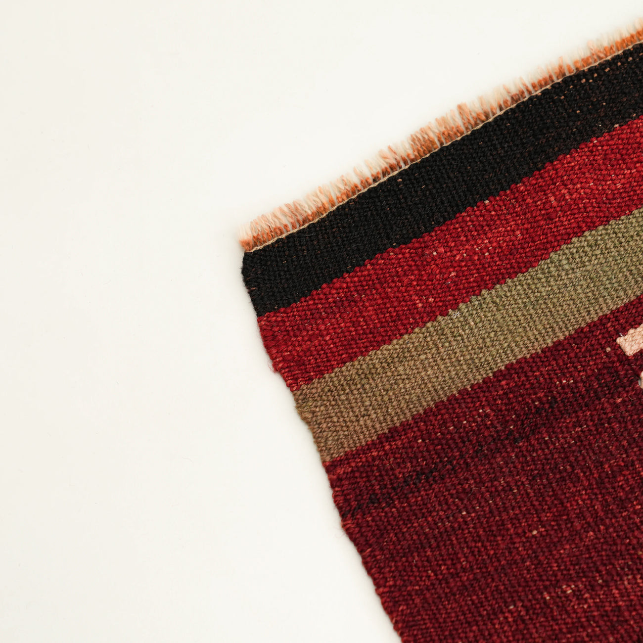 El Dokuma Anadolu Desenli Rengarenk Yün Kilim — etnik desenli