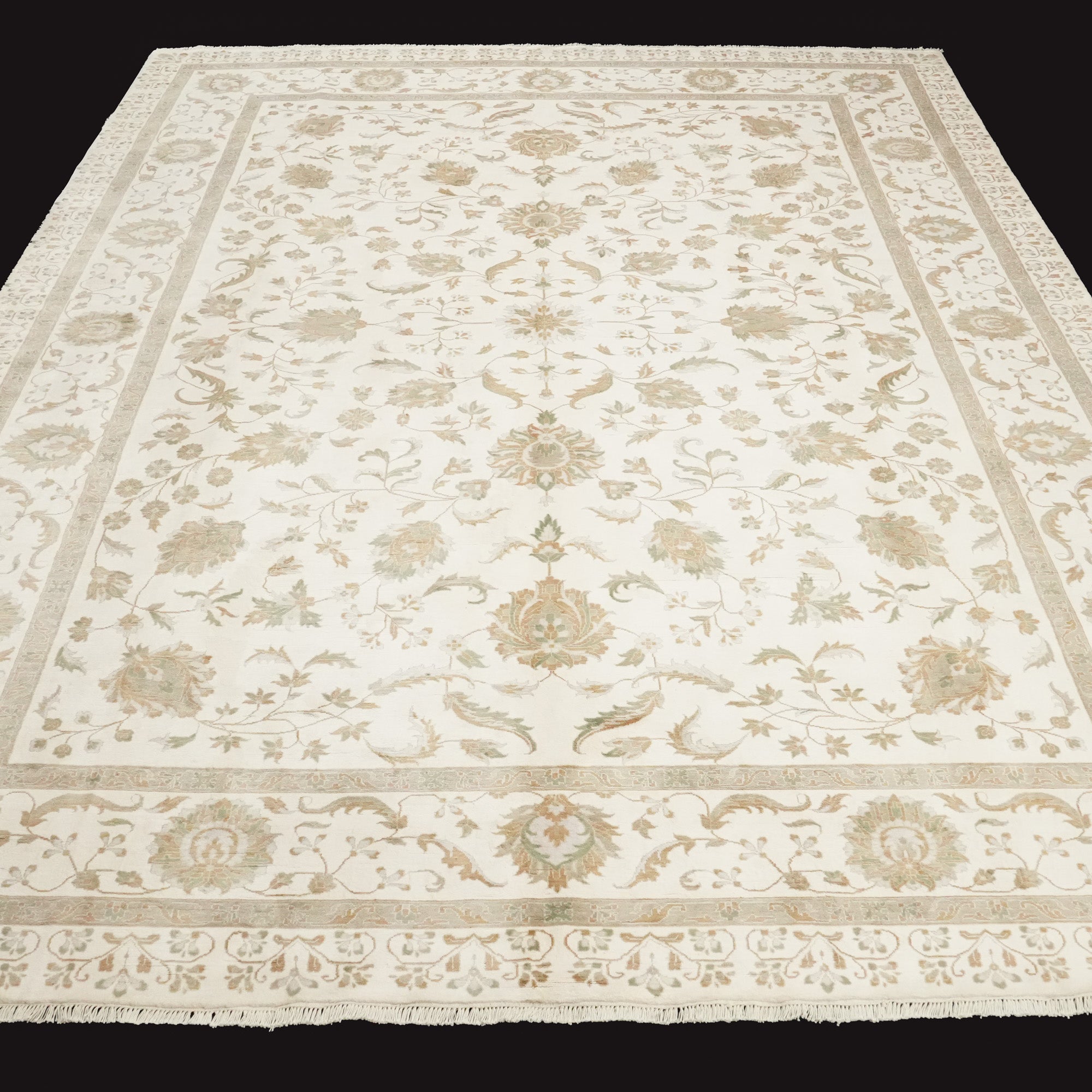 Sultanahmet Series Handwoven Floral Patterned White Rug