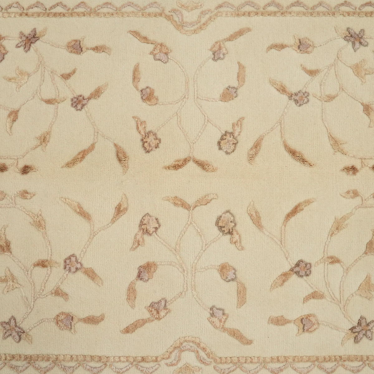 Cream Floral Oushak-Pattern Hand-Knotted Wool Rug — natural fiber
