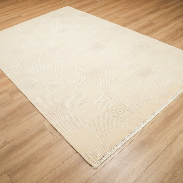 El Dokuma Geometrik Desenli Krem Halı, 199×301 cm Halıcızade