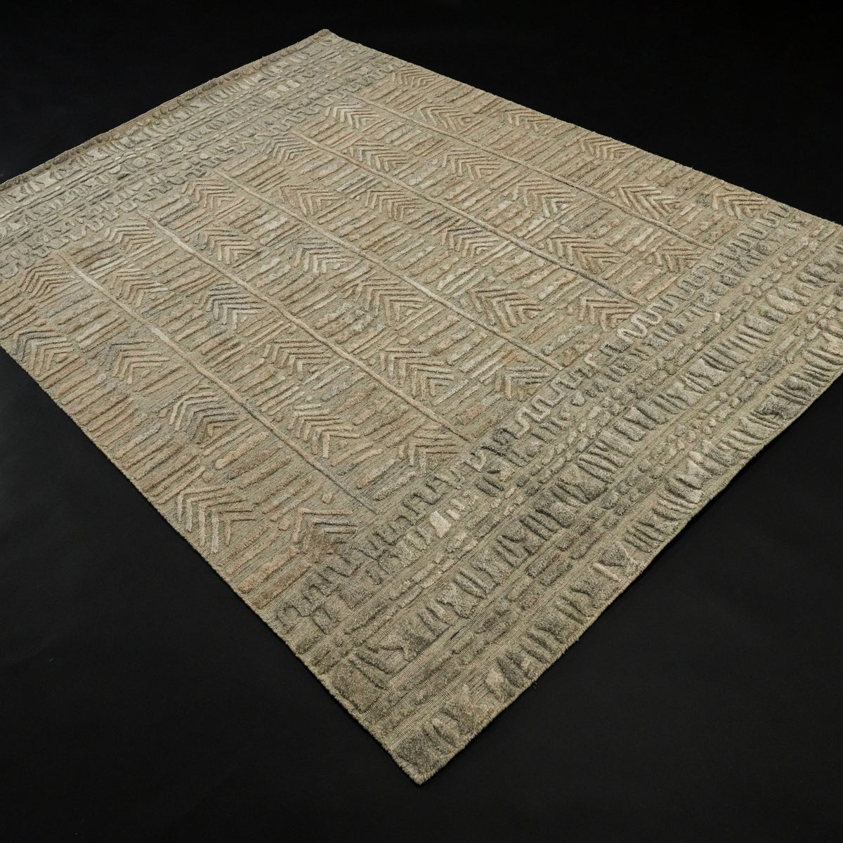 El Dokuma Geometrik Desenli Yeşil Halı, 80x150 – 200x300 cm — Halıcızade