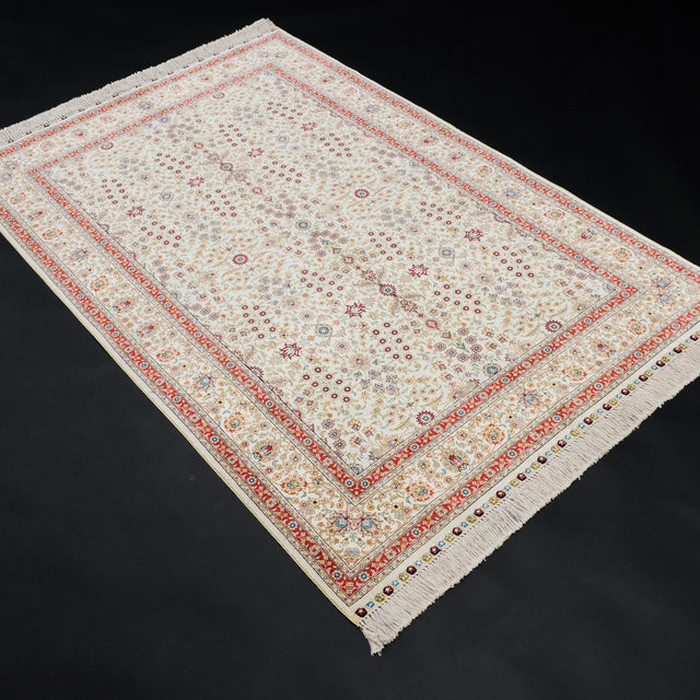 El Dokuma İpek Hereke Desenli Krem Halı, 123x185 cm — Halıcızade