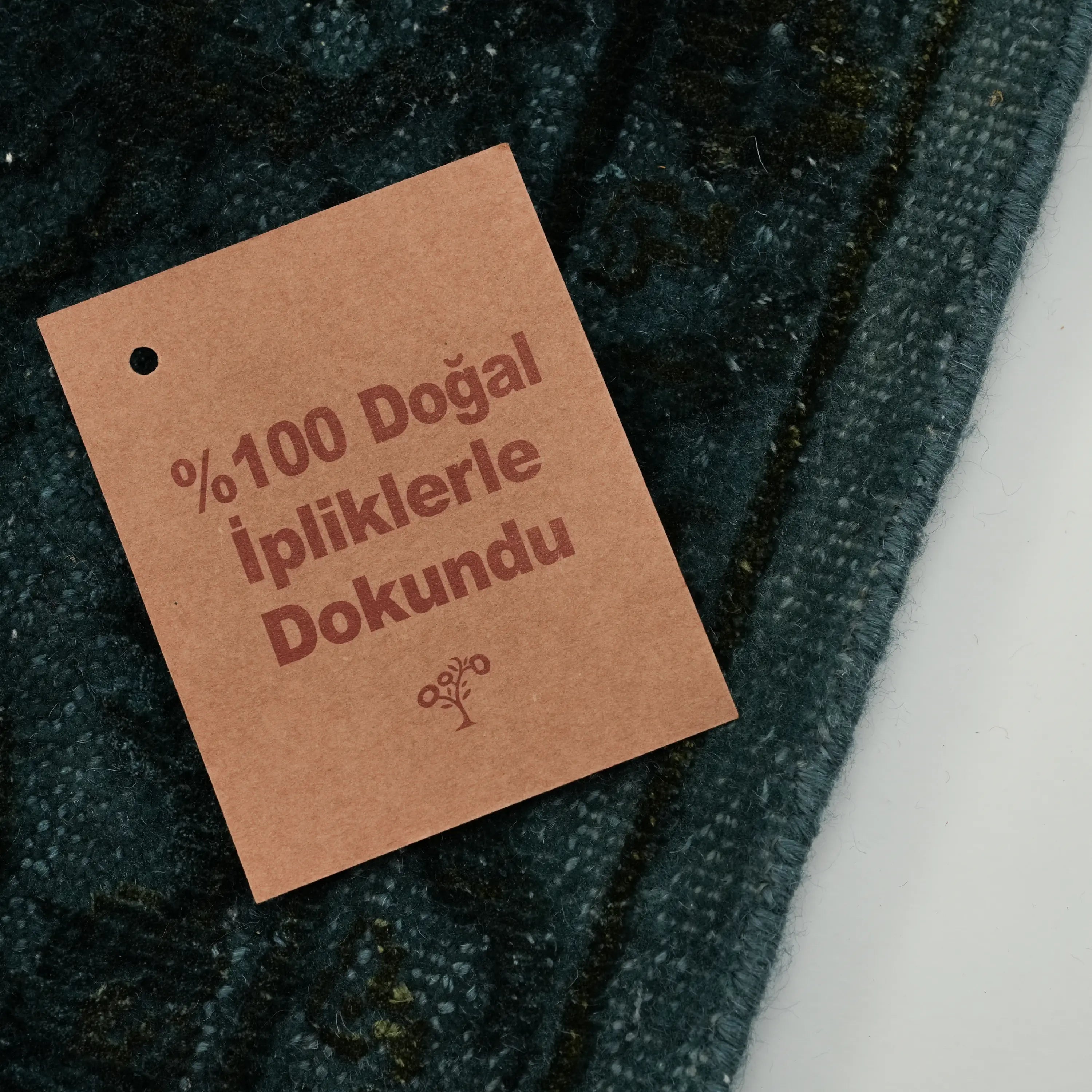 Vintage Design Hand Woven Carpet