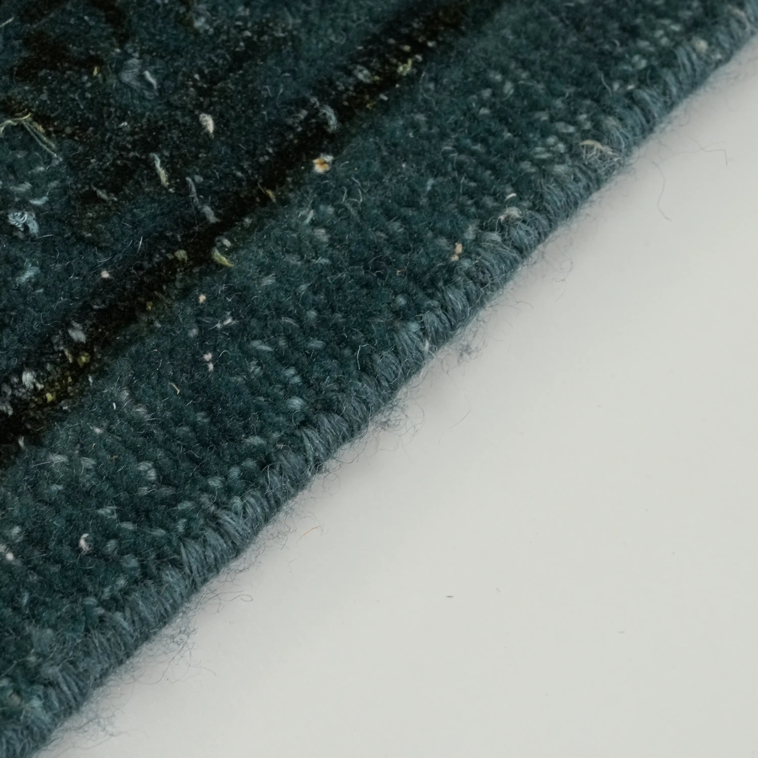 Vintage Design Hand Woven Carpet