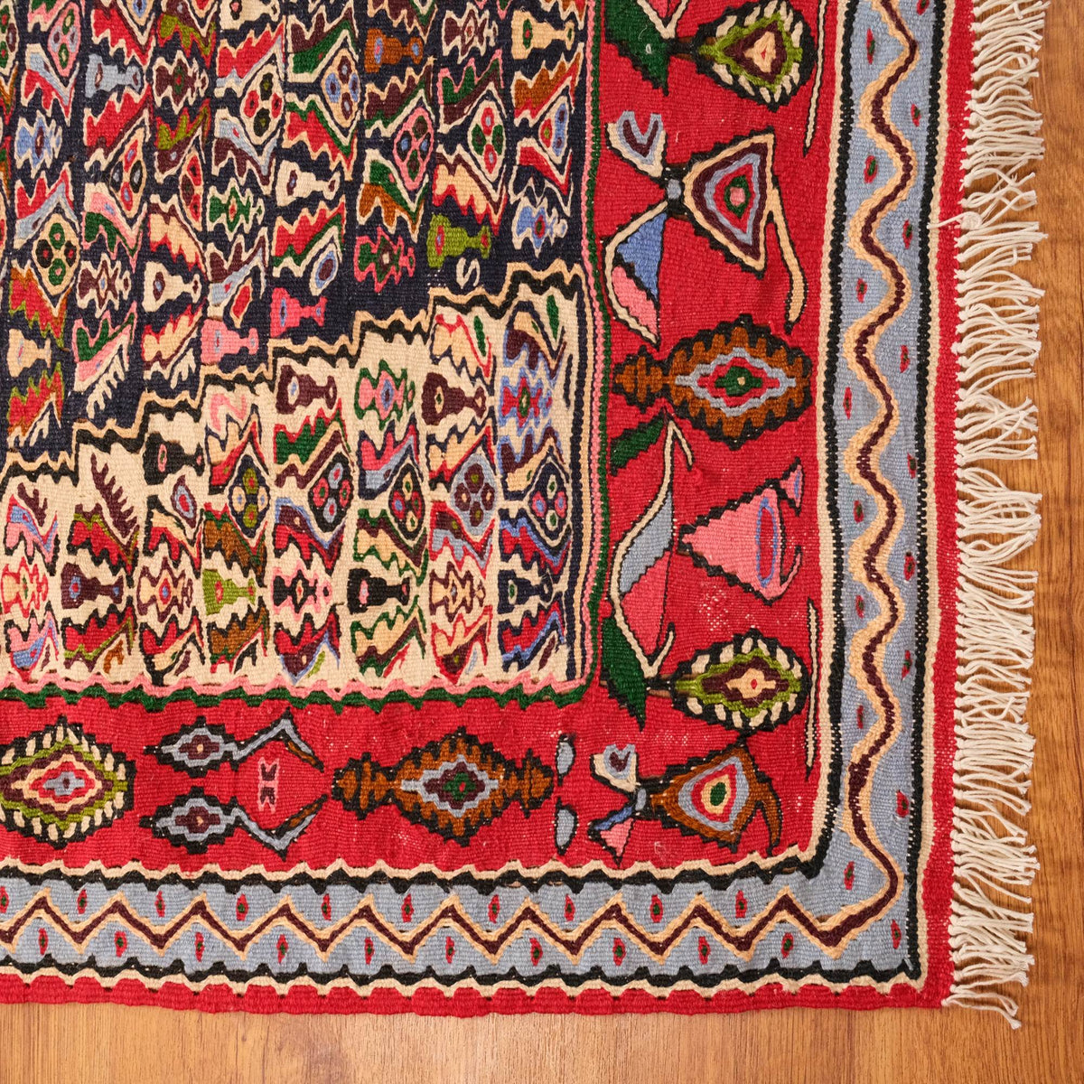 El Dokuma Sine Rengarenk Kilim — yün