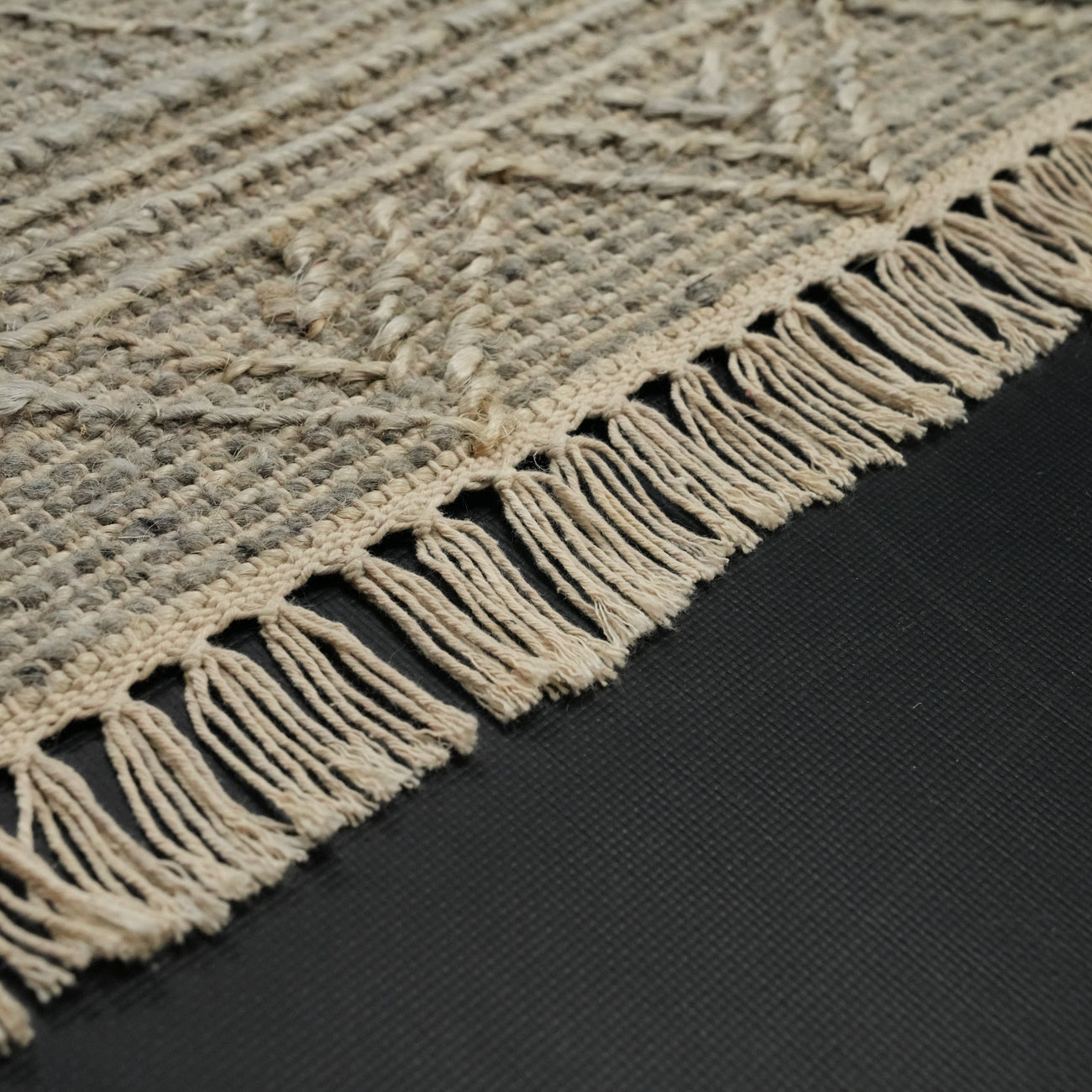 El Dokuma İskandinav Desenli Vizon Hasır Kilim — etnik desenli