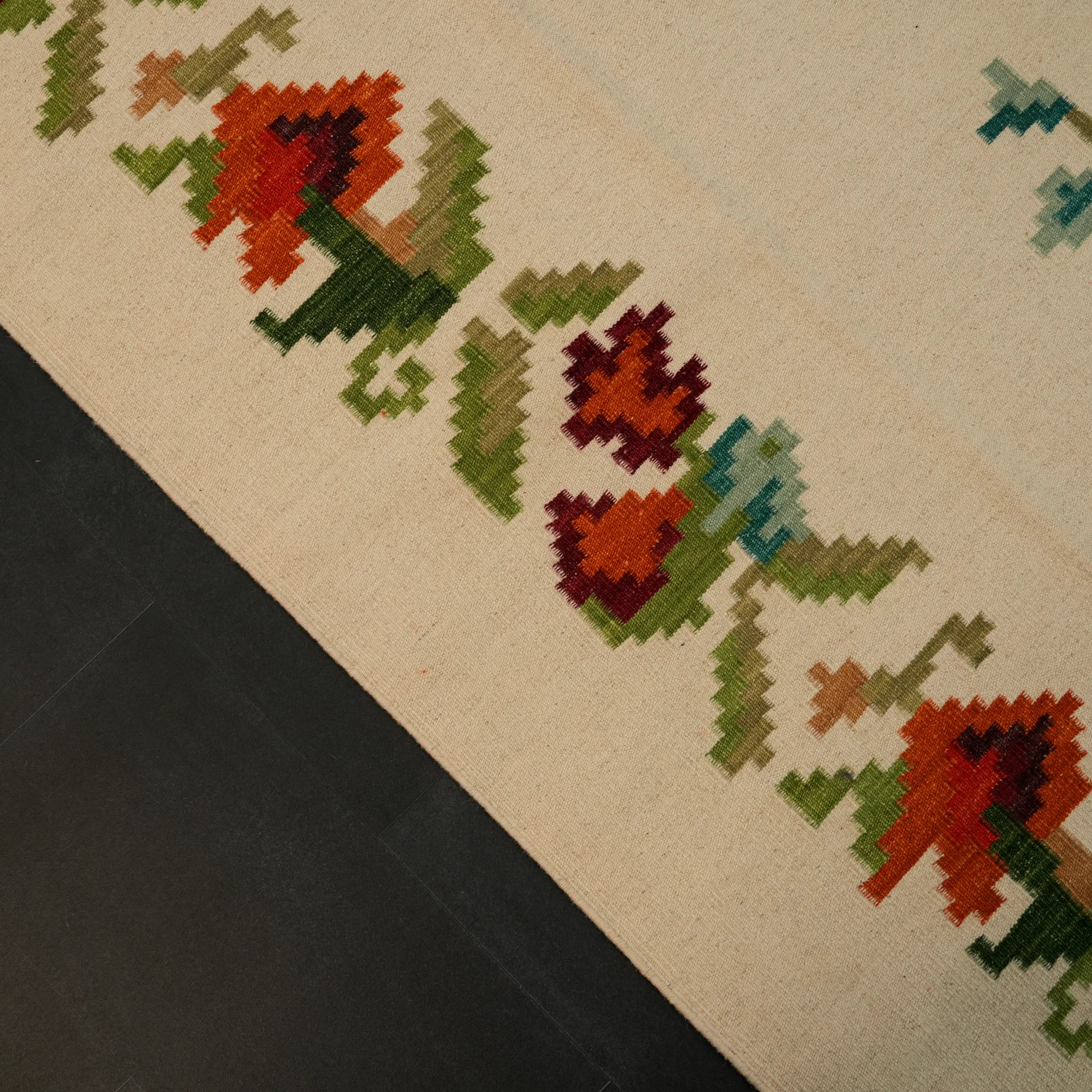 Karabakh Design Hand Woven Rug