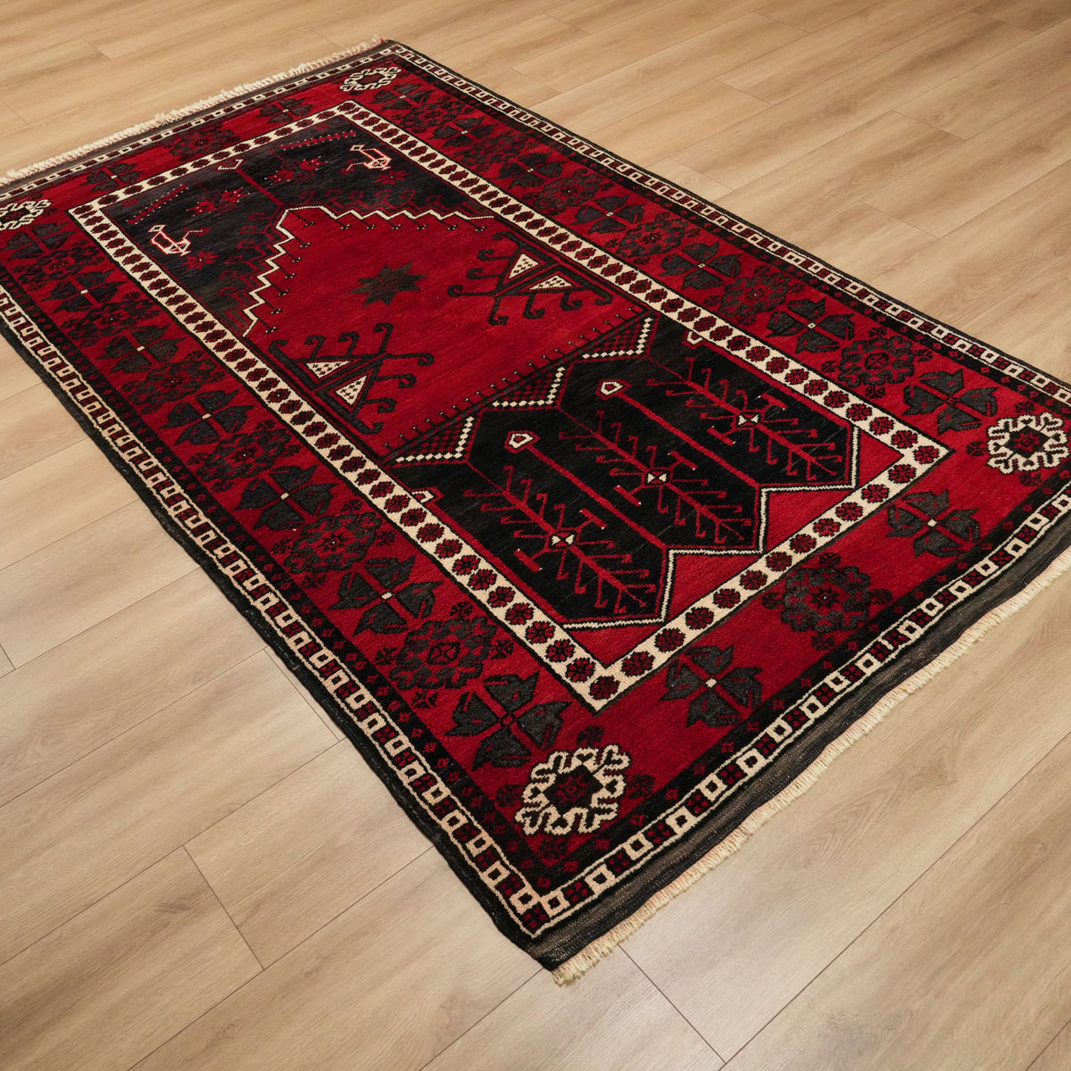 El Dokuma Yün Balıkesir Karakeçili Sandık Eskisi Kök Boya Halı, kırmızı, 153x251 cm — Halıcızade