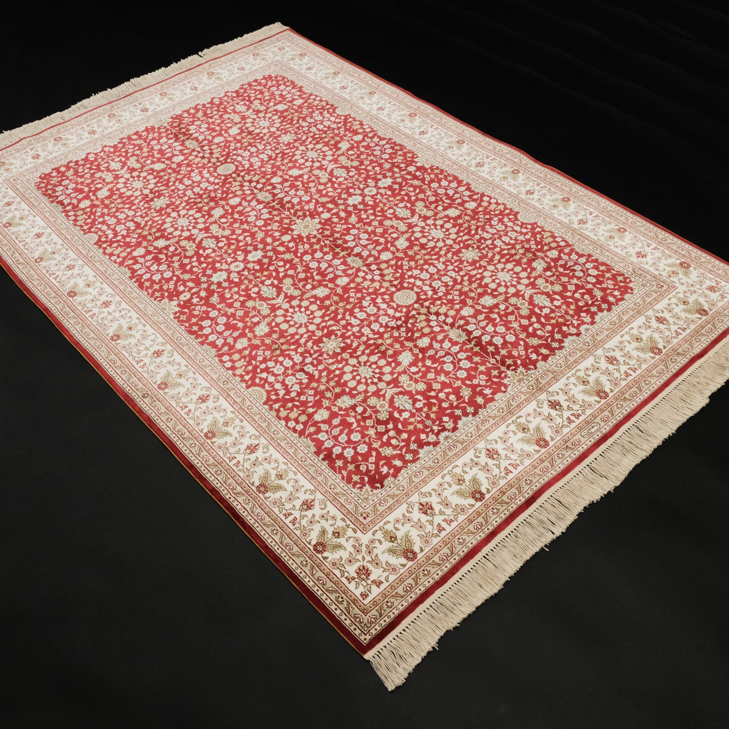 Hereke Desenli El Dokuma Kırmızı Viskon Halı, 142x207 cm — Halıcızade