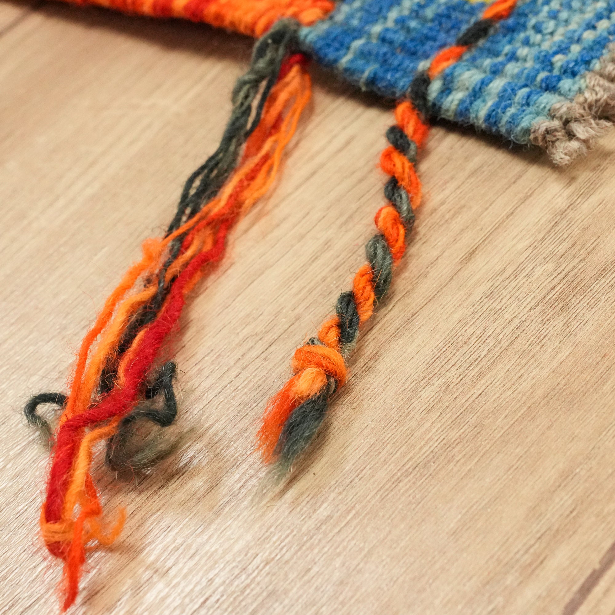 El Dokuma Otantik Desenli Yün Çok Renkli Etnik Kilim