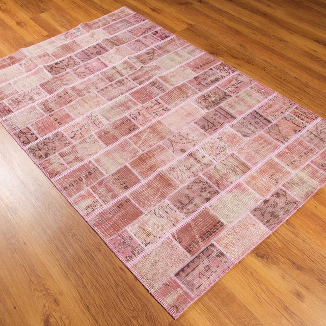 El Dokuma Patchwork Desenli Pembe Halı, 120x180 cm — Halıcızade