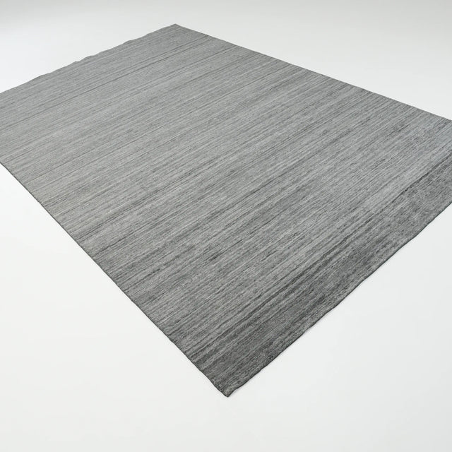 El Dokuma Sade Desenli Antrasit Viskon Halı, 200x300 – 300x400 cm — Halıcızade