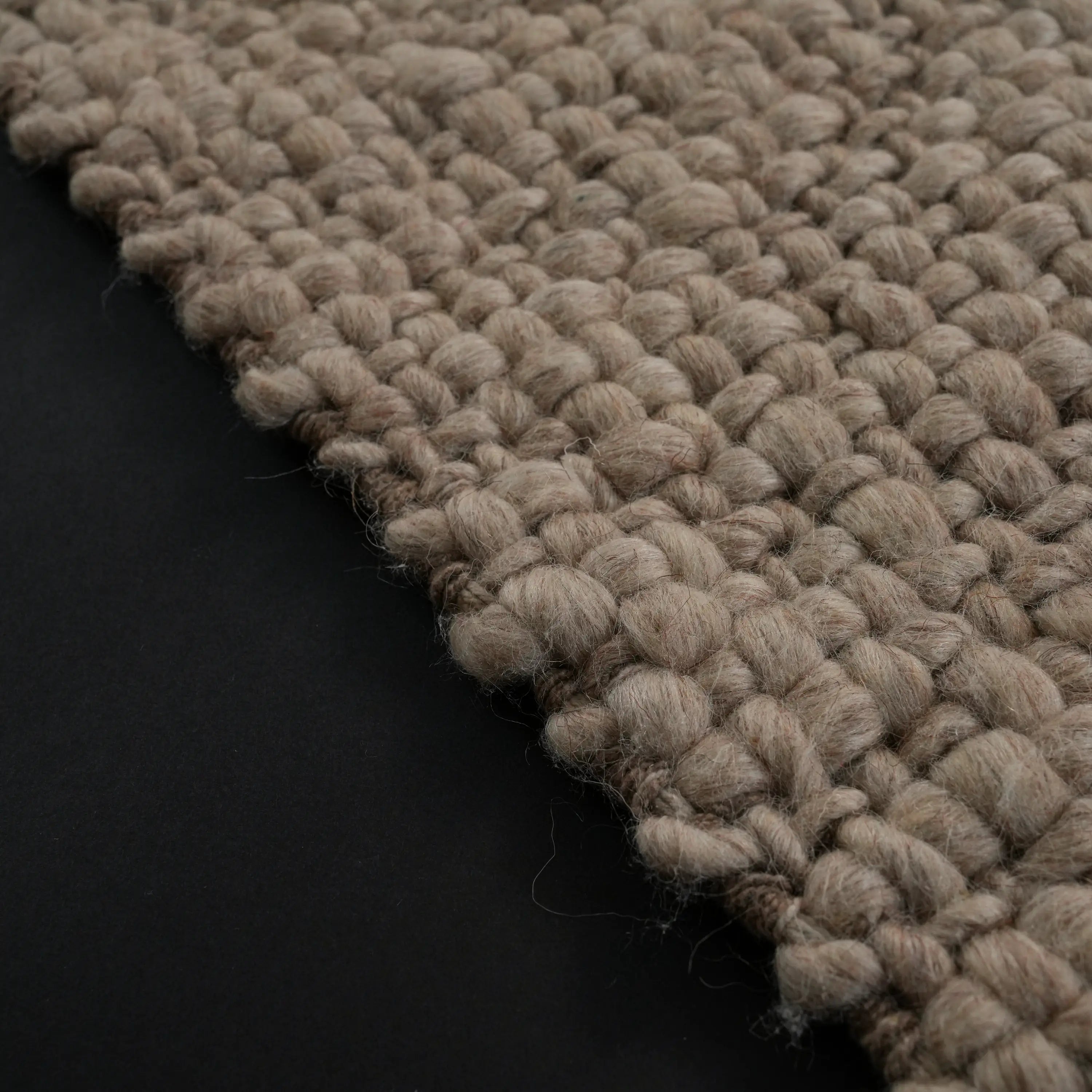 Handwoven Plain Pattern Beige Wool Rug