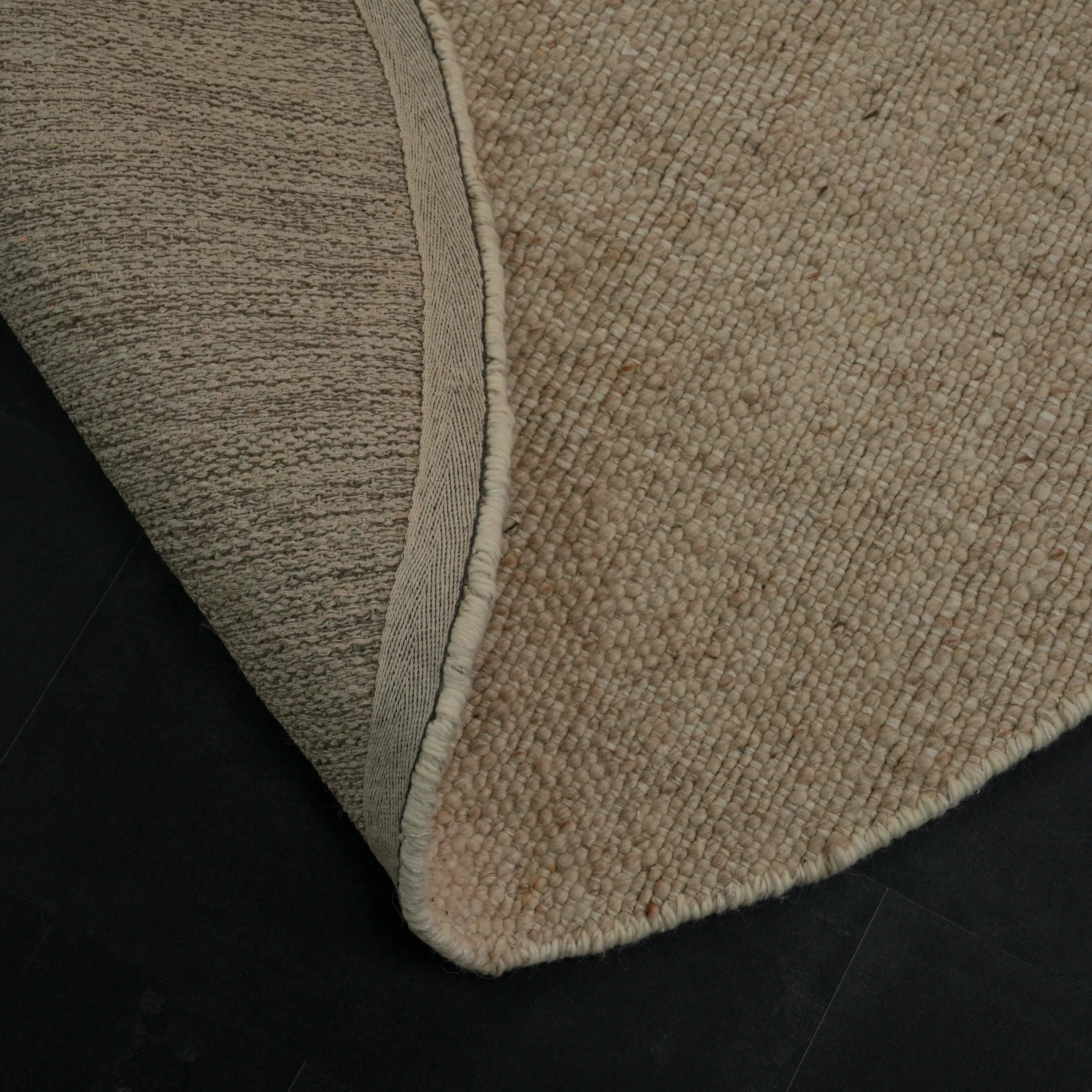 Handwoven Plain Pattern Beige Round Wool Rug