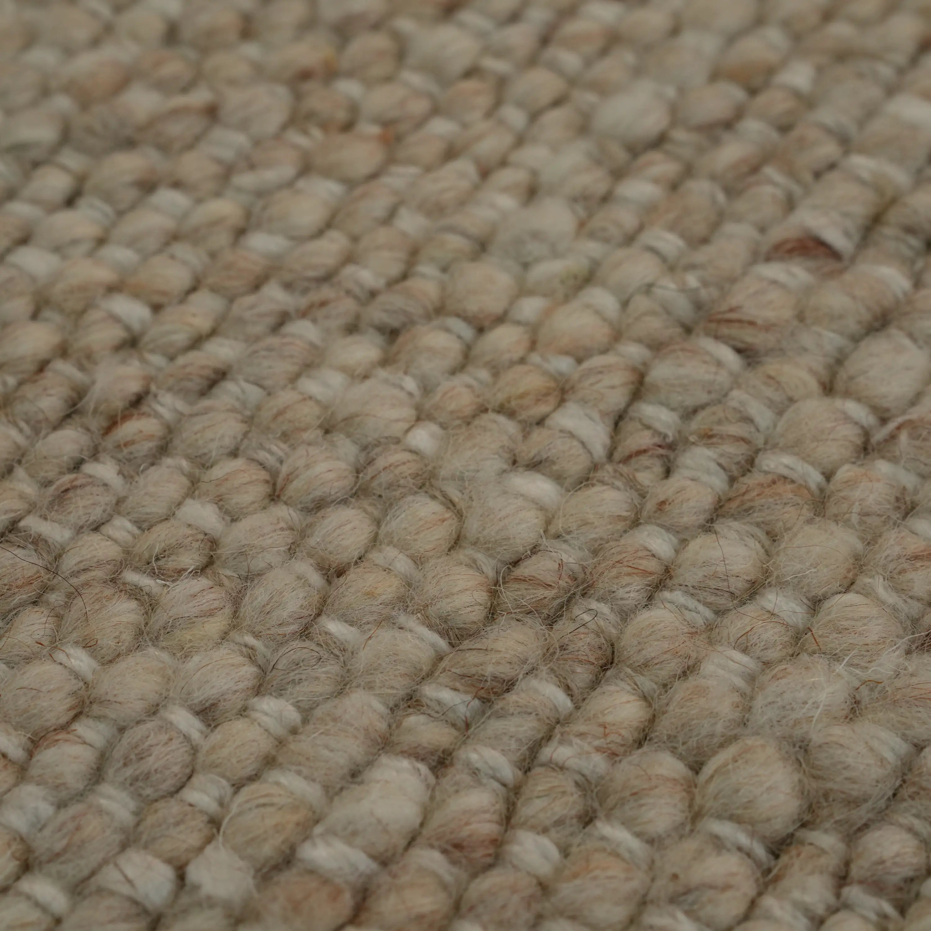 Handwoven Plain Pattern Beige Round Wool Rug