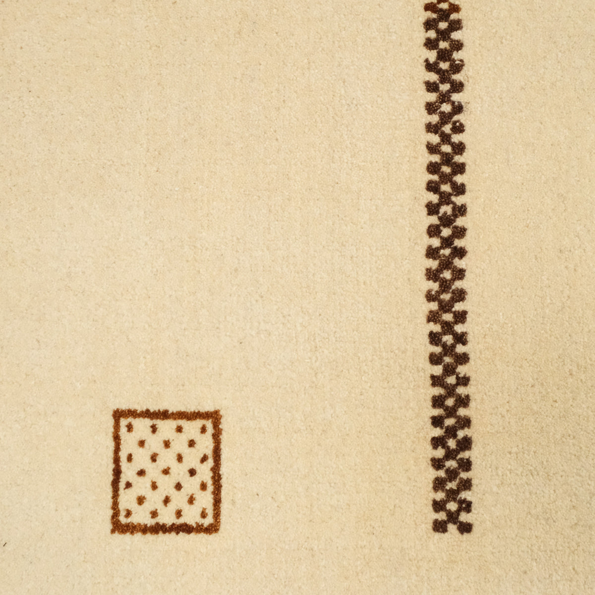 Tezgah Dokuma Sade Desenli Krem Modern Halı