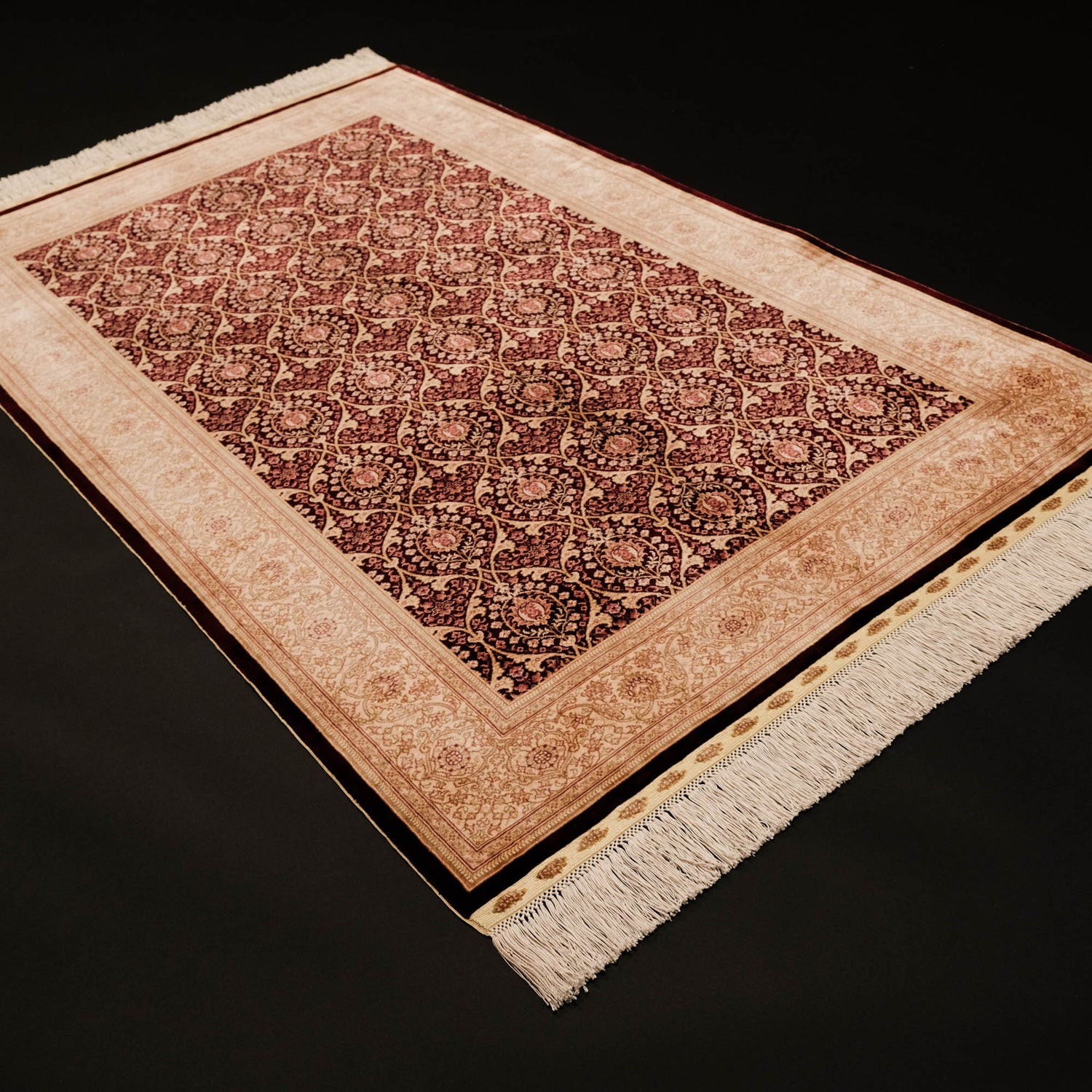 El Dokuma Saf İpek Klasik Anadolu Desenli Modern Bordo Halı, 104x168 cm — Halıcızade
