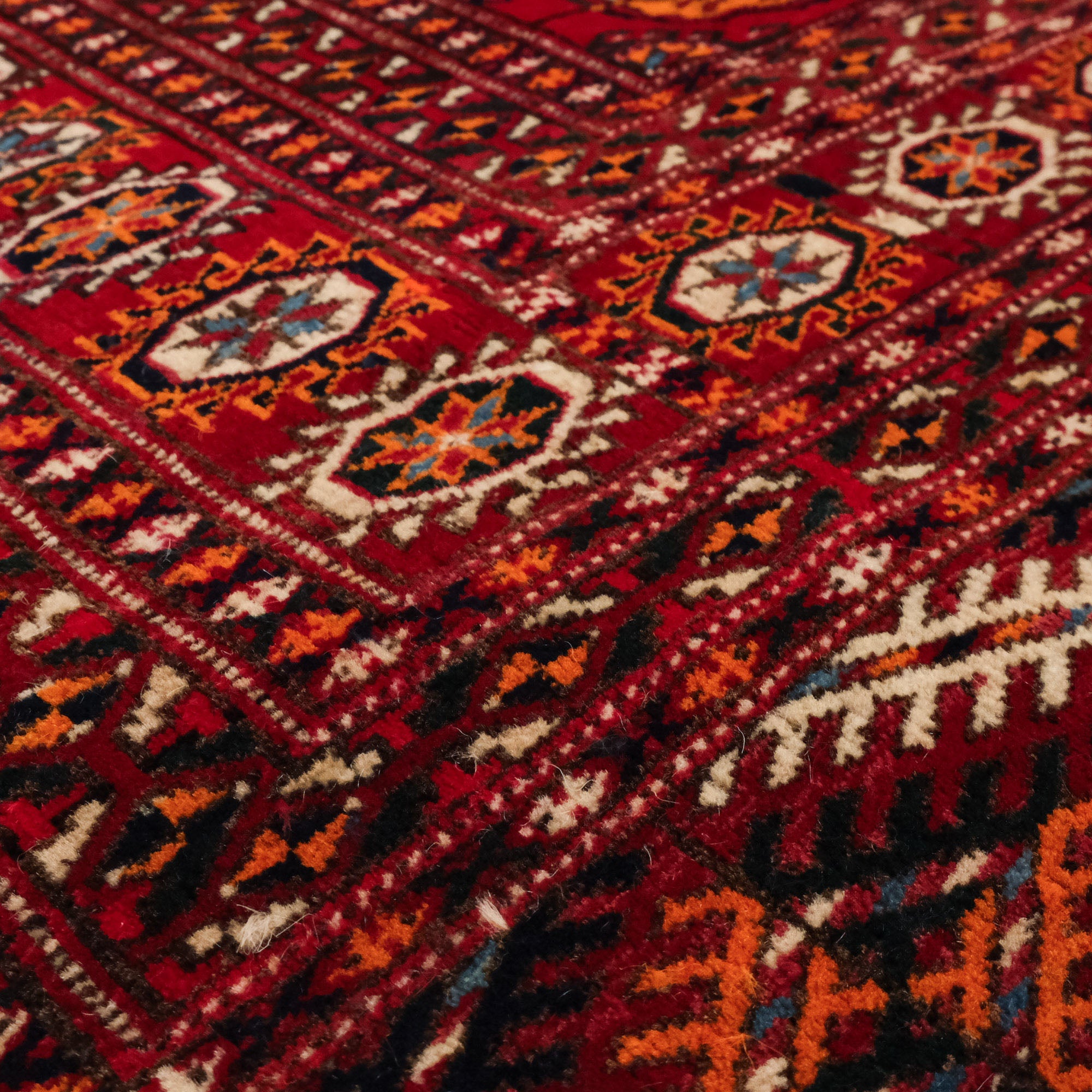 Hand Woven Turkmen Patterned Burgundy Wool Carpet – HALICIZADE