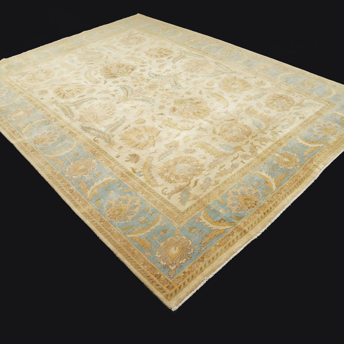 El Dokuma Uşak Desenli Krem Yün Halı, 268x350 cm — Halıcızade