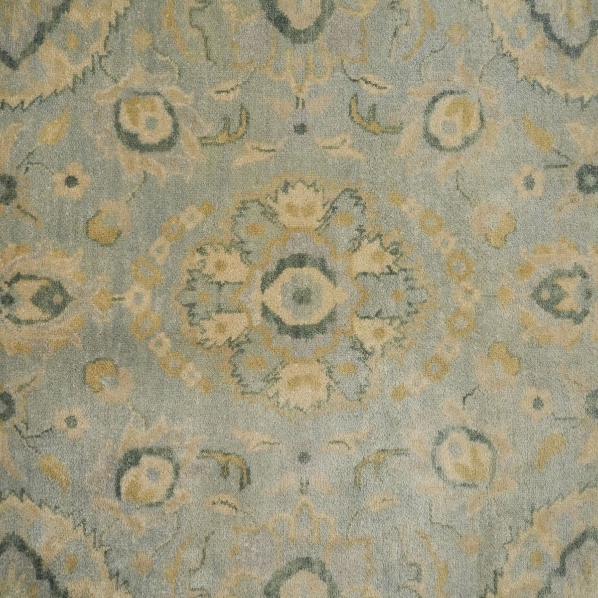 El Dokuma Uşak Desenli Mavi Yün Halı — etnik desenli