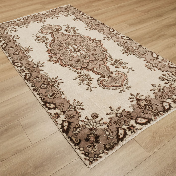 El Dokuma Vintage Desenli Kahverengi Halı, 121x214 cm — Halıcızade