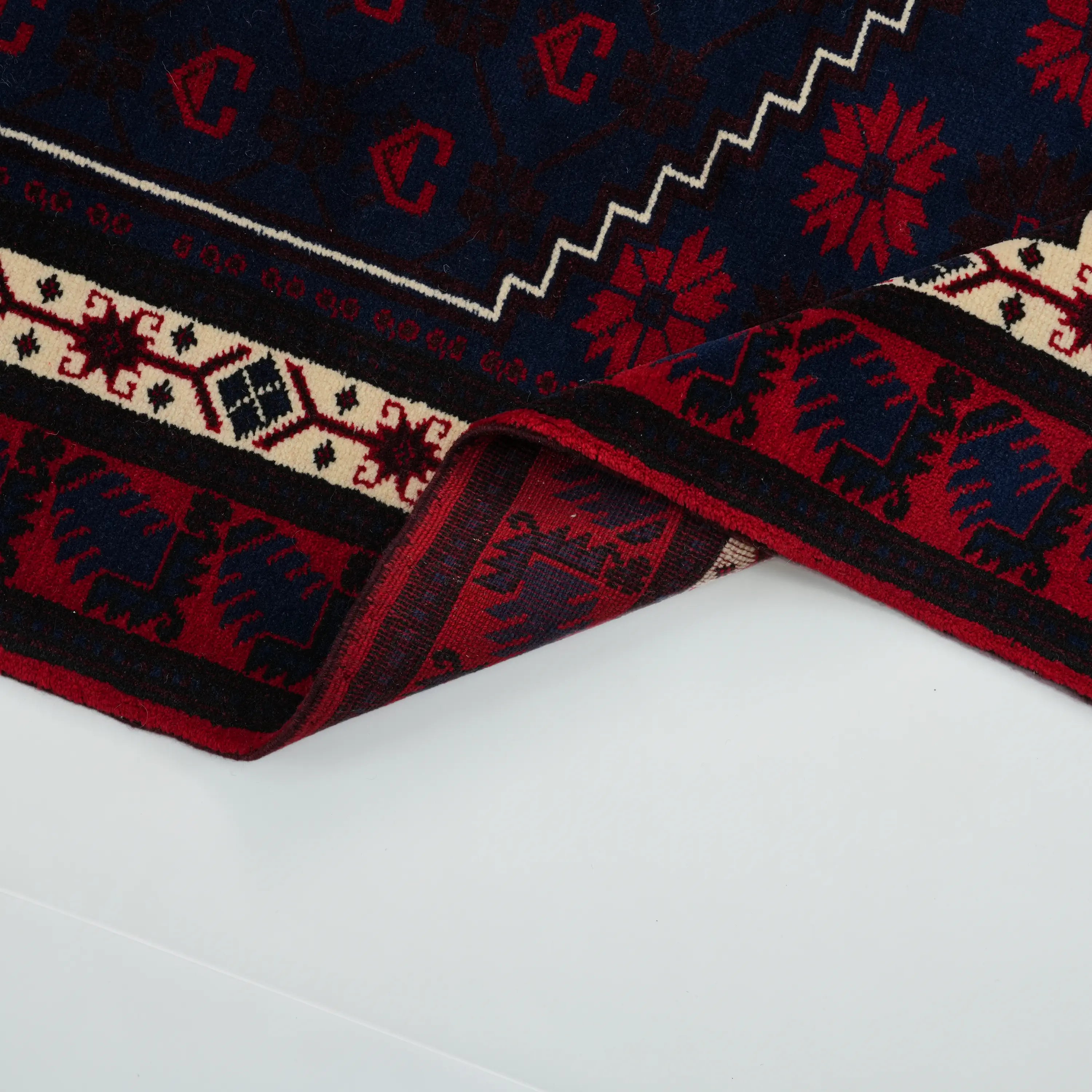 El Dokuma Yağcıbedir Desenli Lacivert Yün Etnik Halı